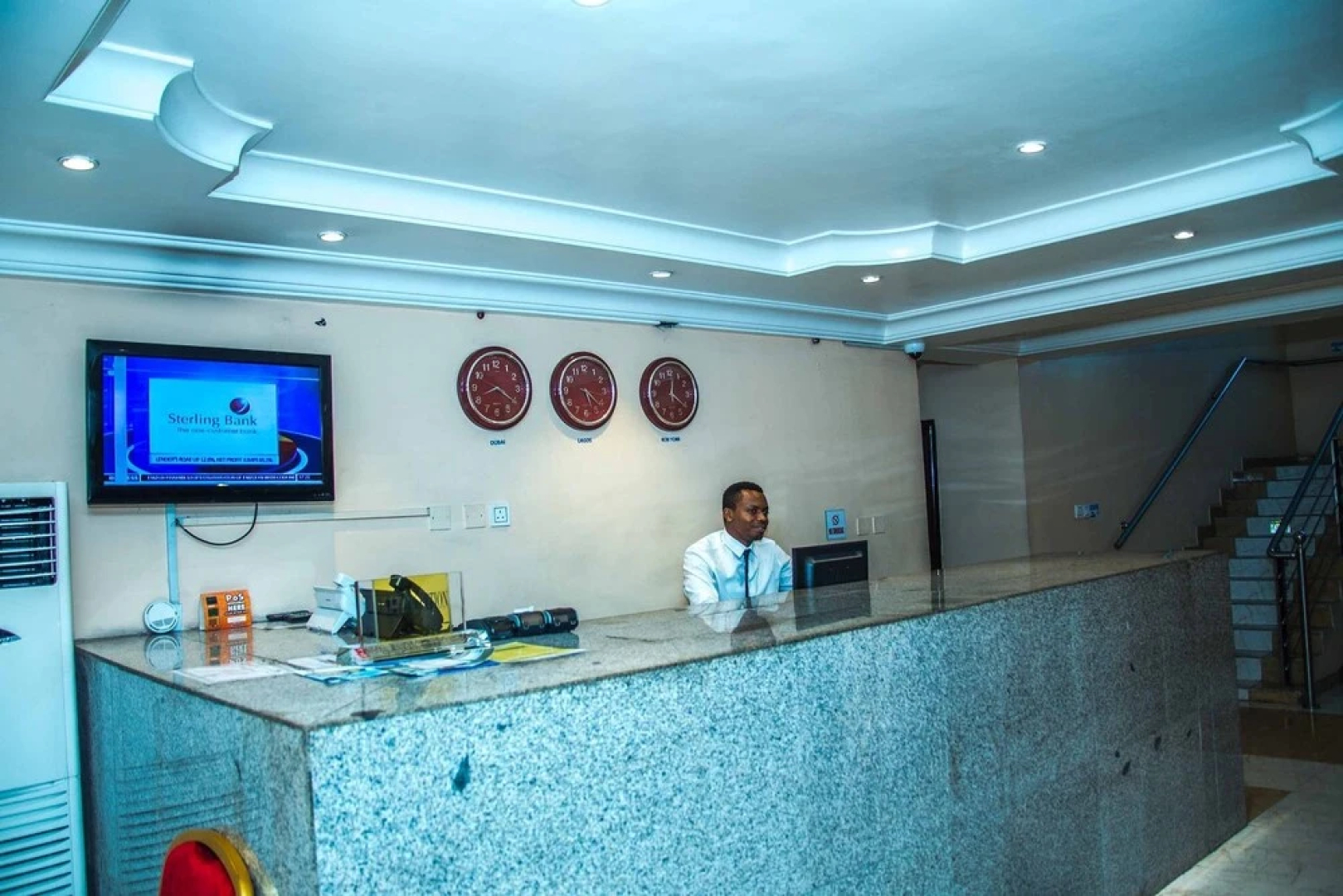 Royal Crest Hotel & Suites