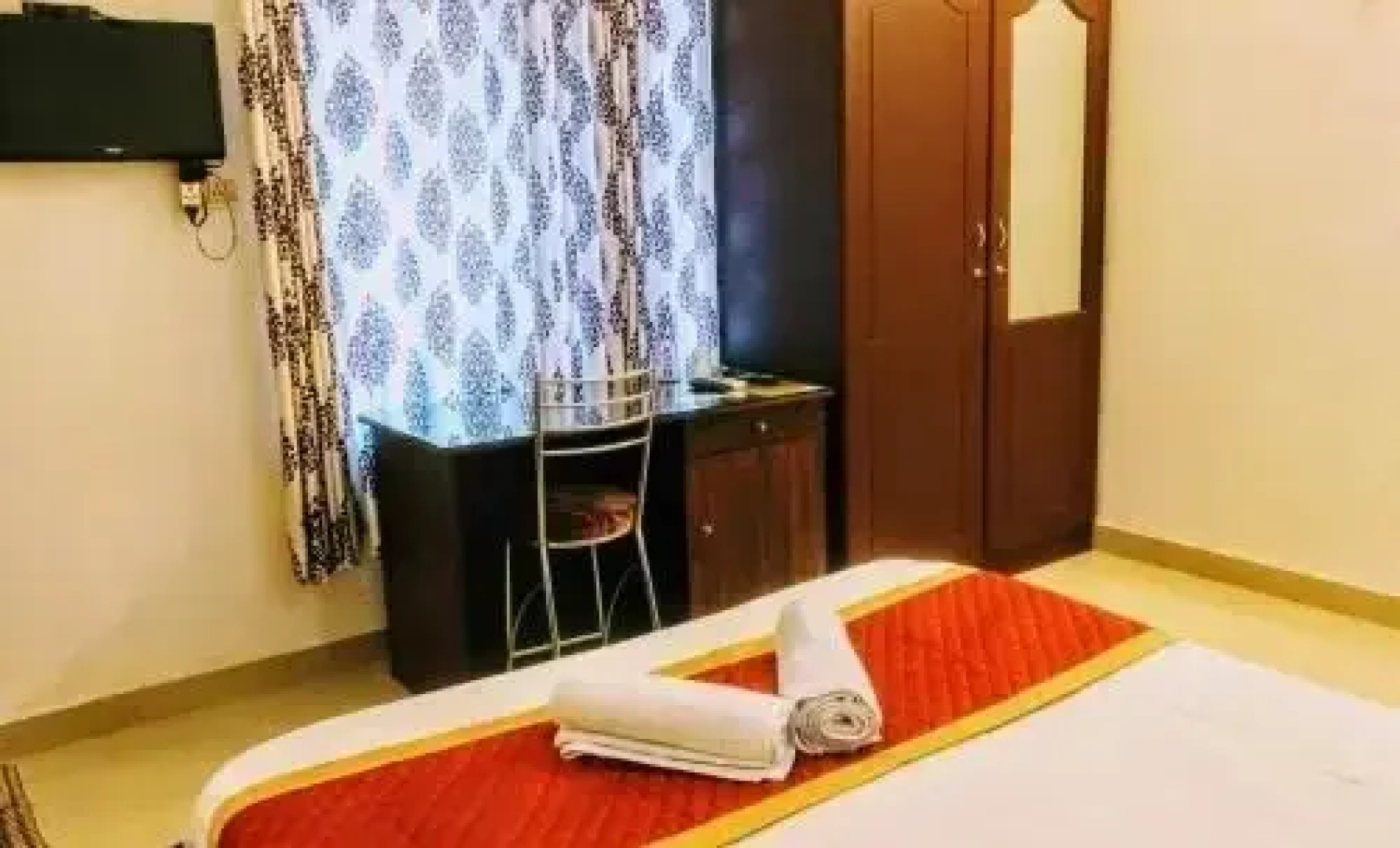 Sri Anandan Residency