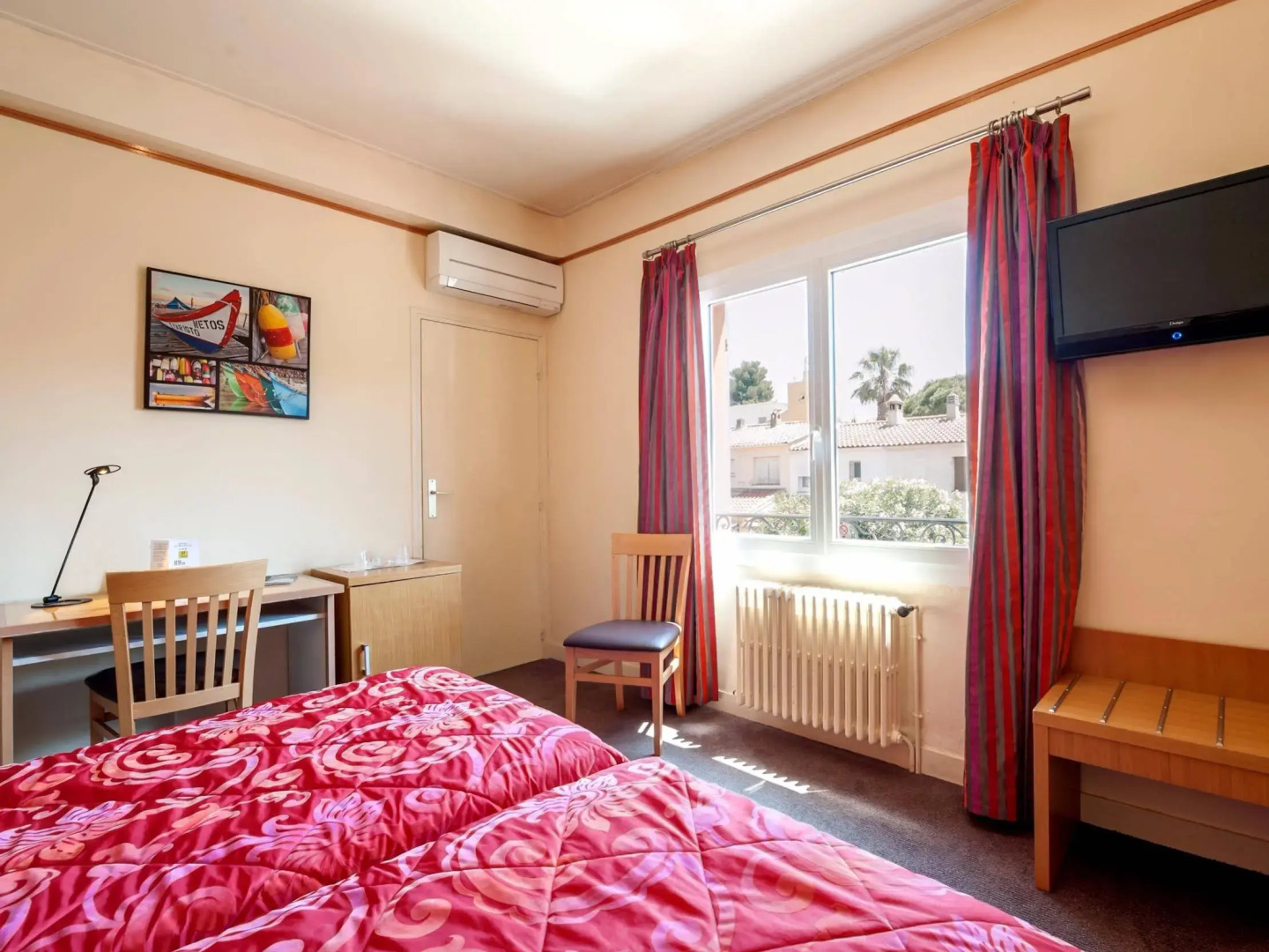 Hôtel Le Provençal