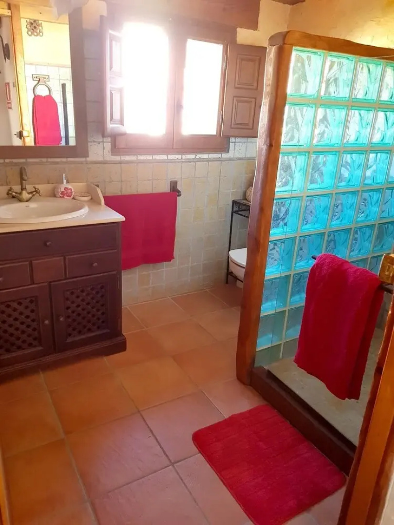 House With 2 Bedrooms in Corachar, With Wonderful Mountain View, Balcony and Wifi Near the Beach