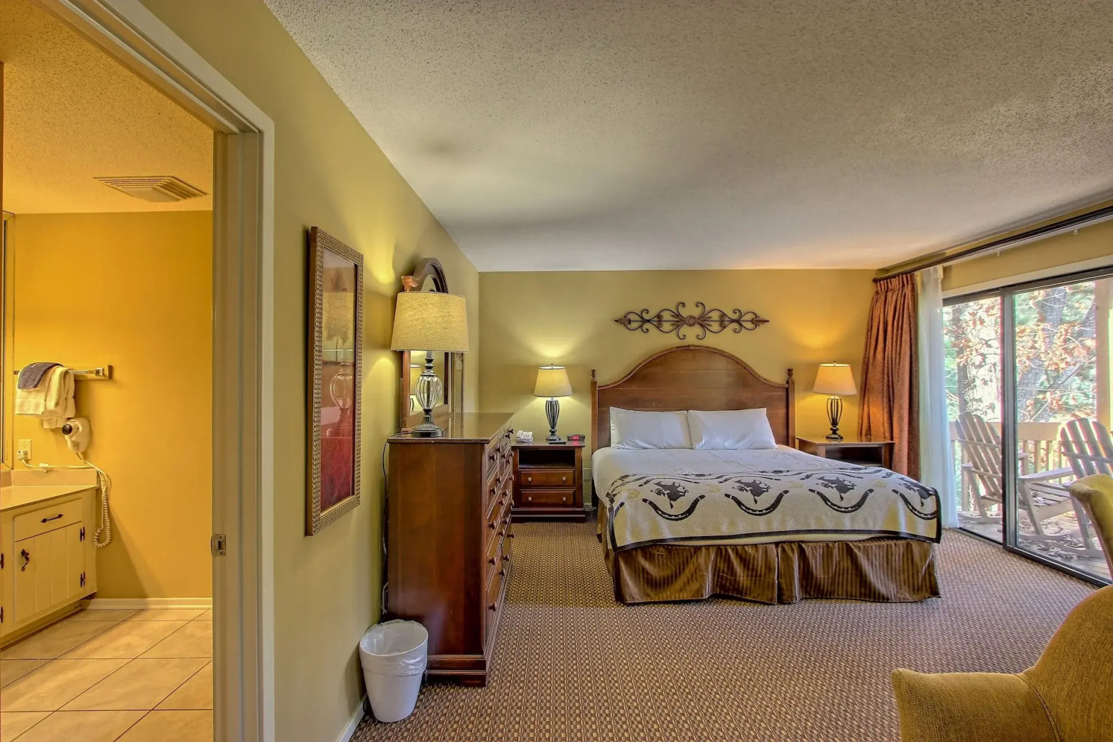 Foxhunt at Sapphire Valley