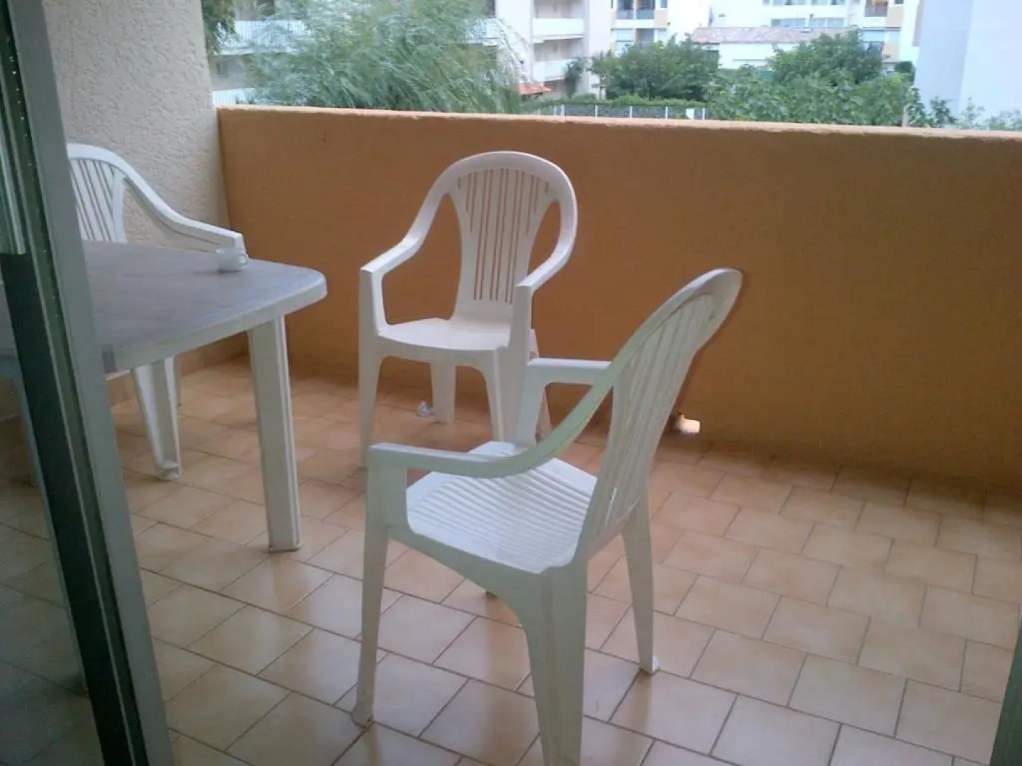 Appartement 4 personnes 5mn plage Piscine wifi parking