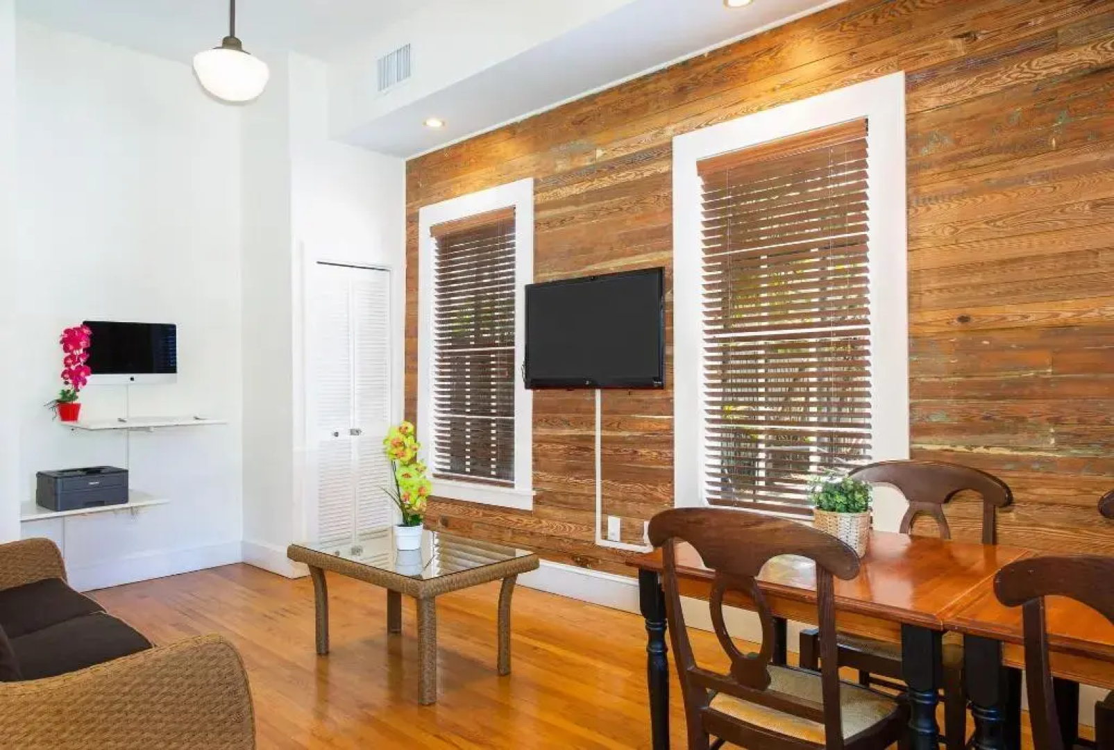 The Southernmost Inn - Adults Only