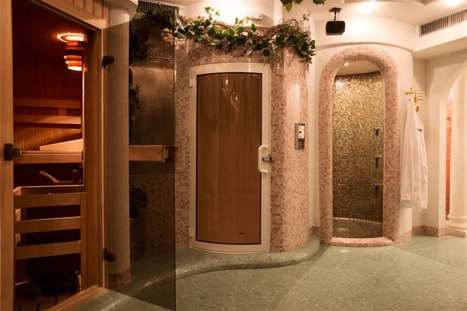 Lapis Monti - Apartments & Suites