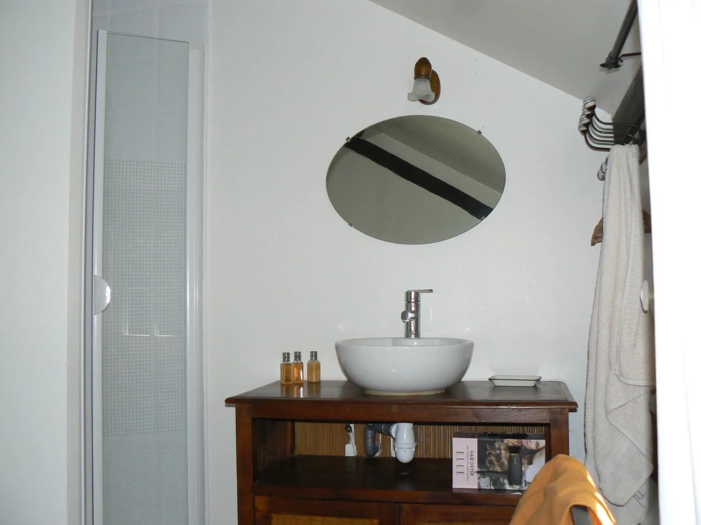 Estate in Normandy With Pool & Tennis Court