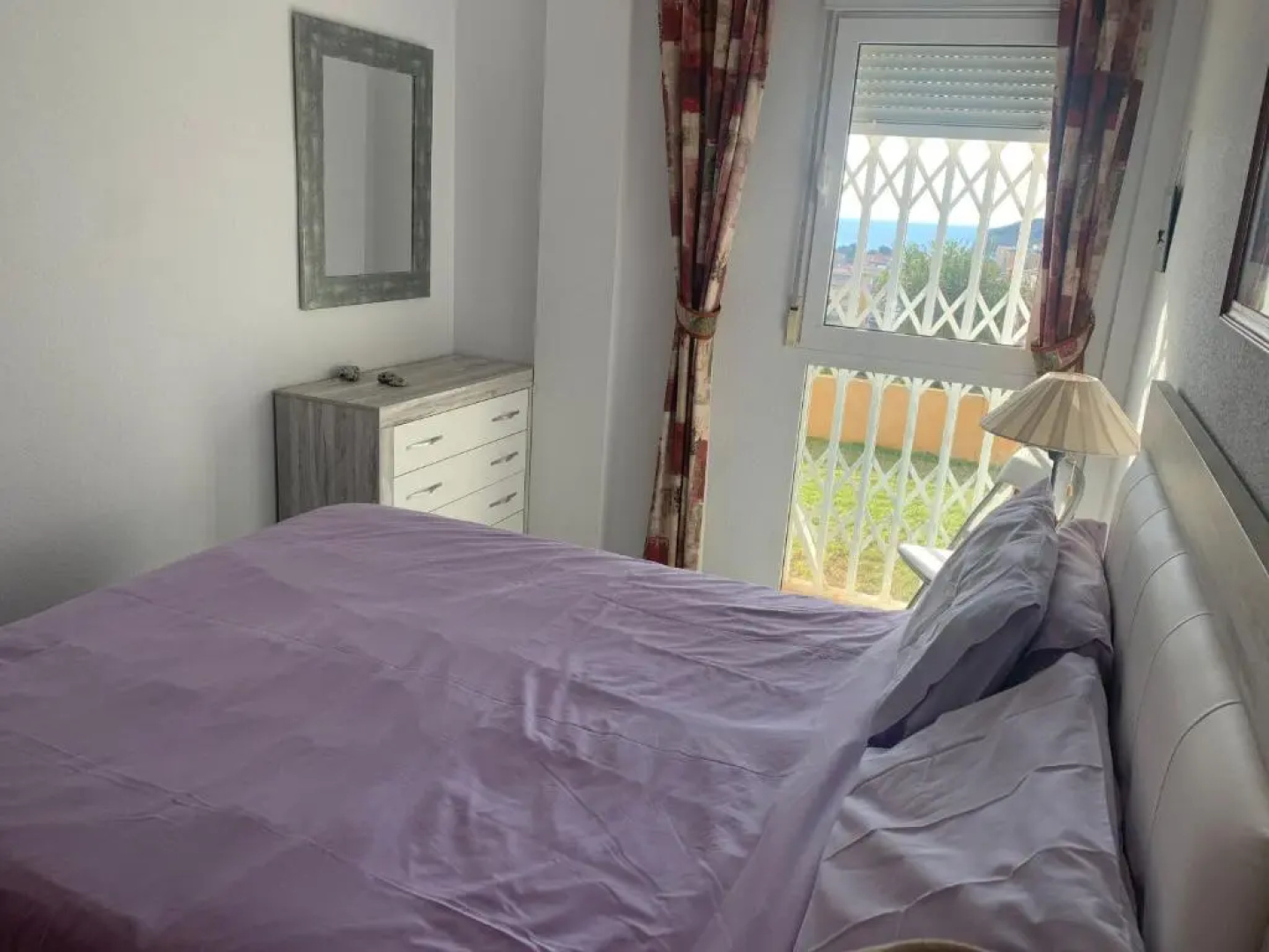Fabulous Apartment With the Best View in Town Quiet Area, Short Walk to Centre