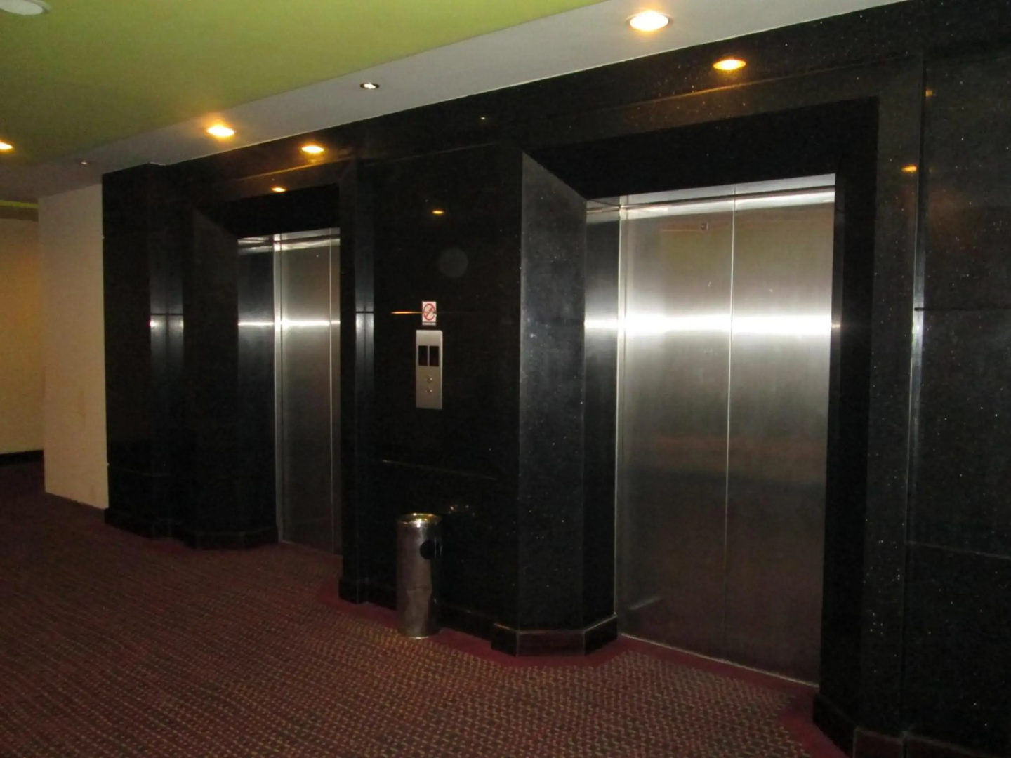 Hotel Kini
