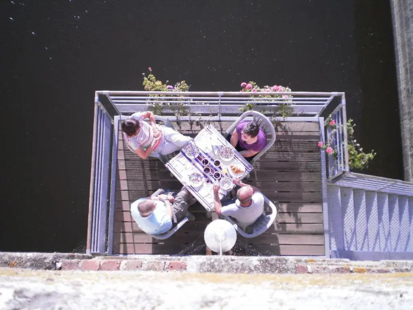 Gîte La Roche-Neuville, 6 pièces, 14 personnes - FR-1-600-148