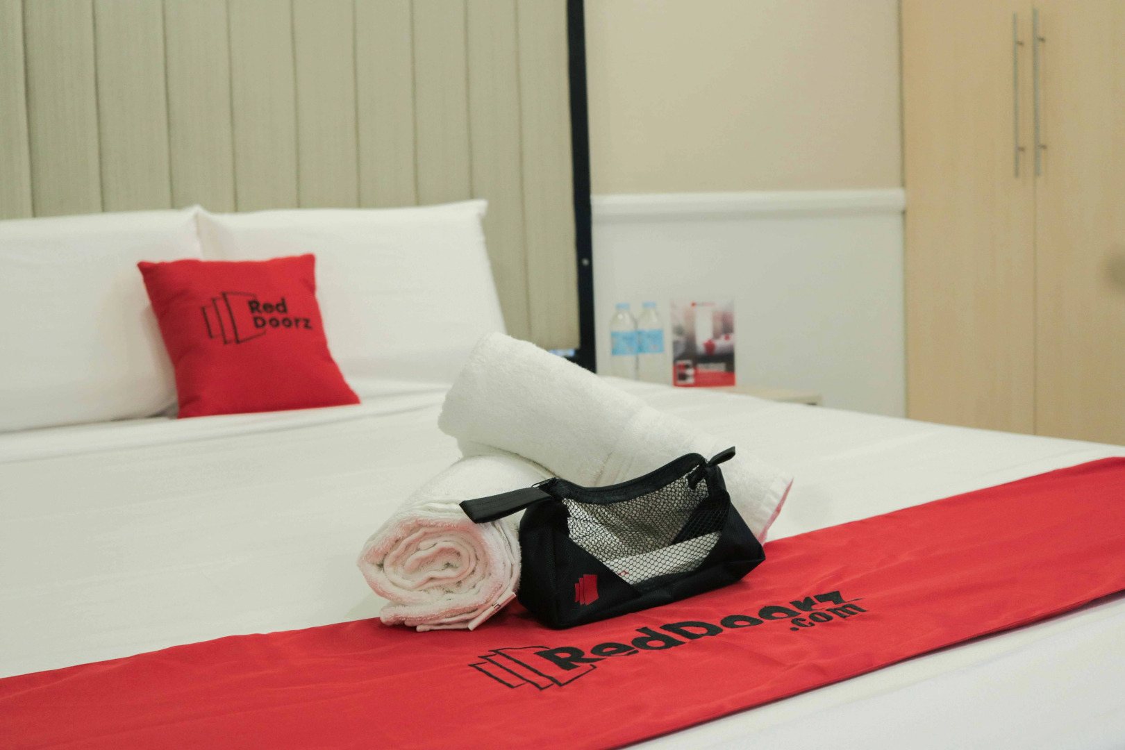 RedDoorz Premium @ Wireless Mandaue Cebu