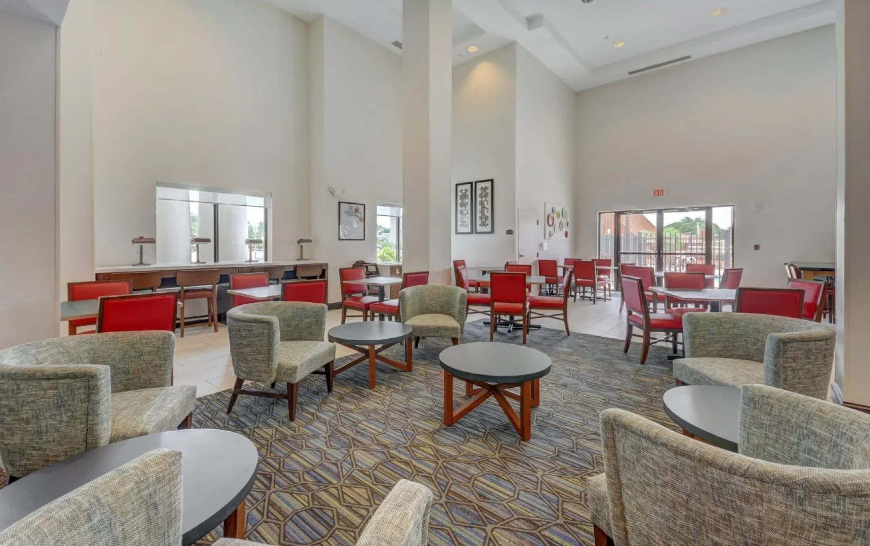 Holiday Inn Express & Suites Tampa USF Busch Gardens by IHG