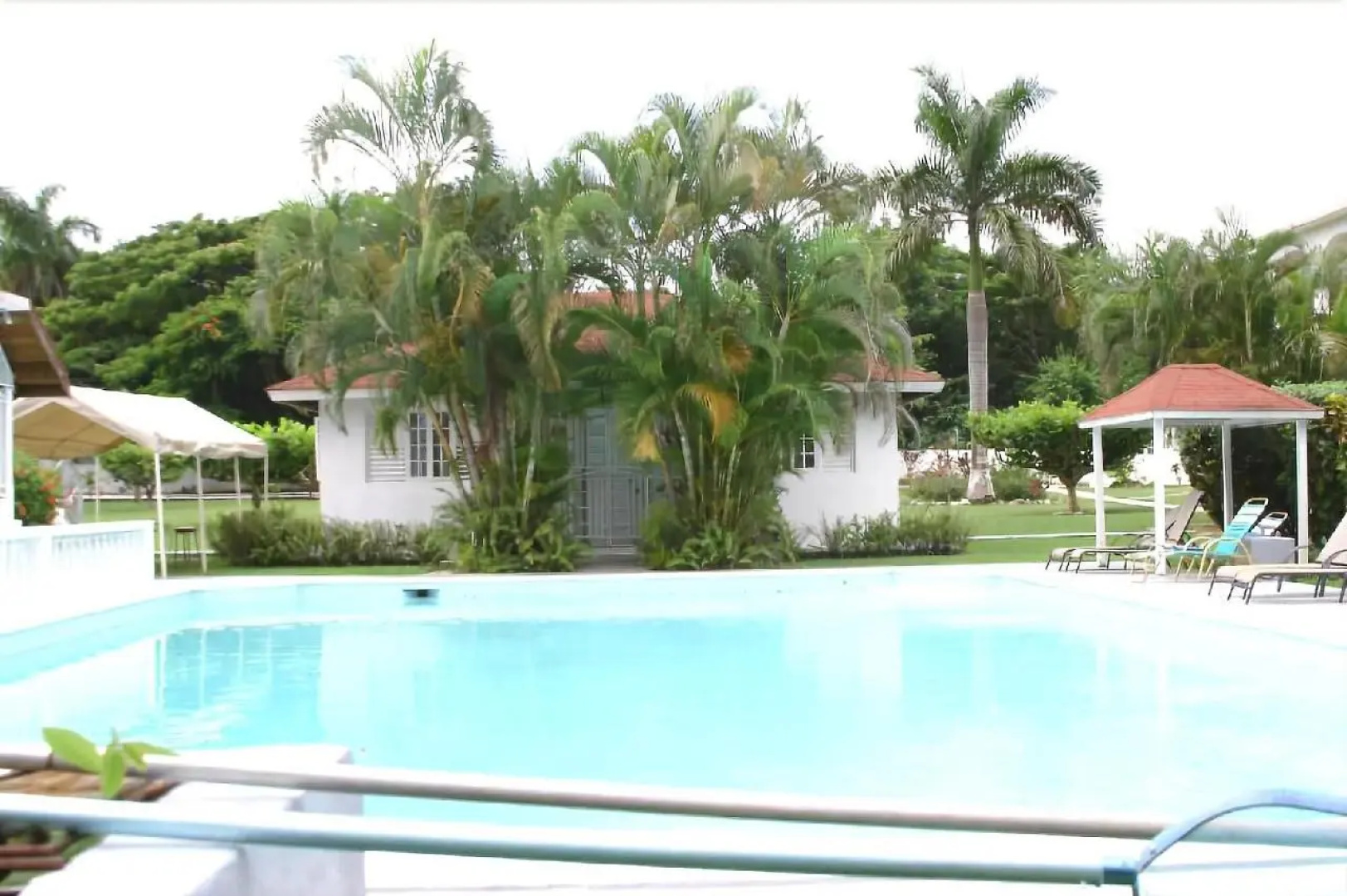 Executive Mammee Bay Hotel