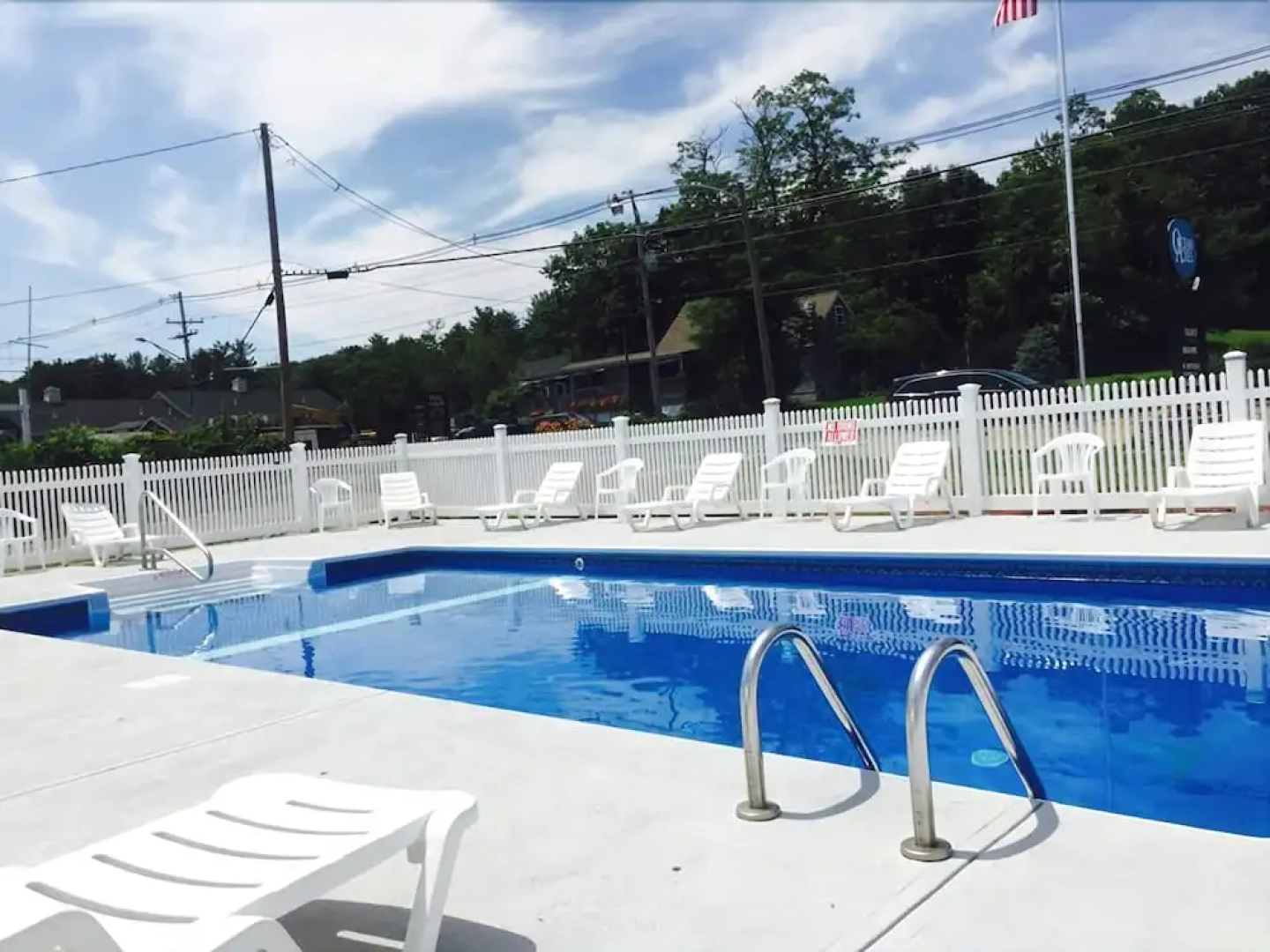 Bourne's Ocean Acres Motel