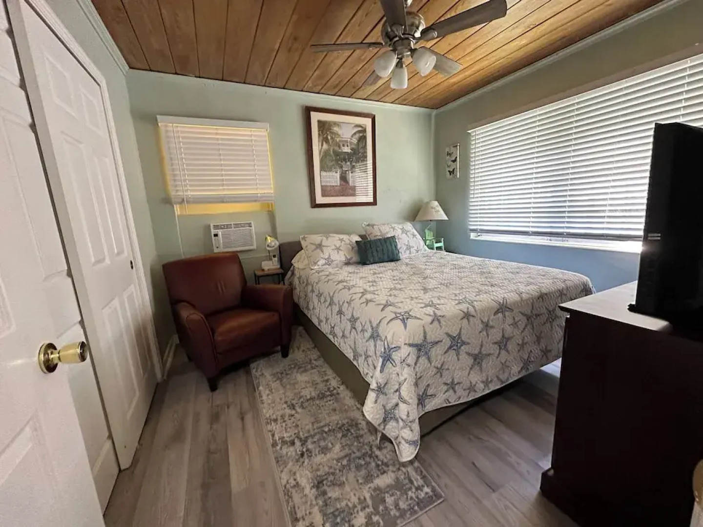 Banana Beach Retreat