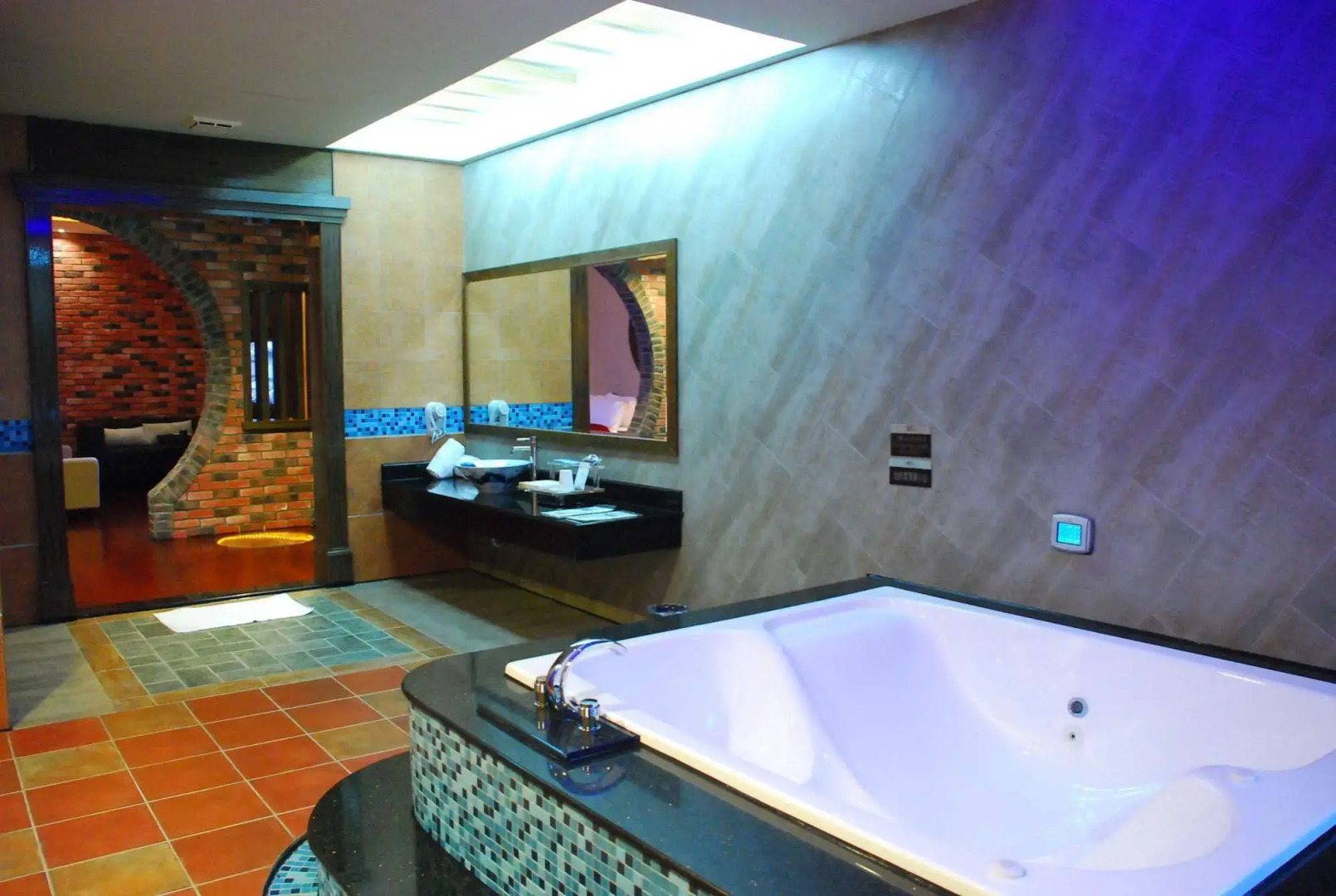 Wei Feng Exquisite Motel Pintung Branch