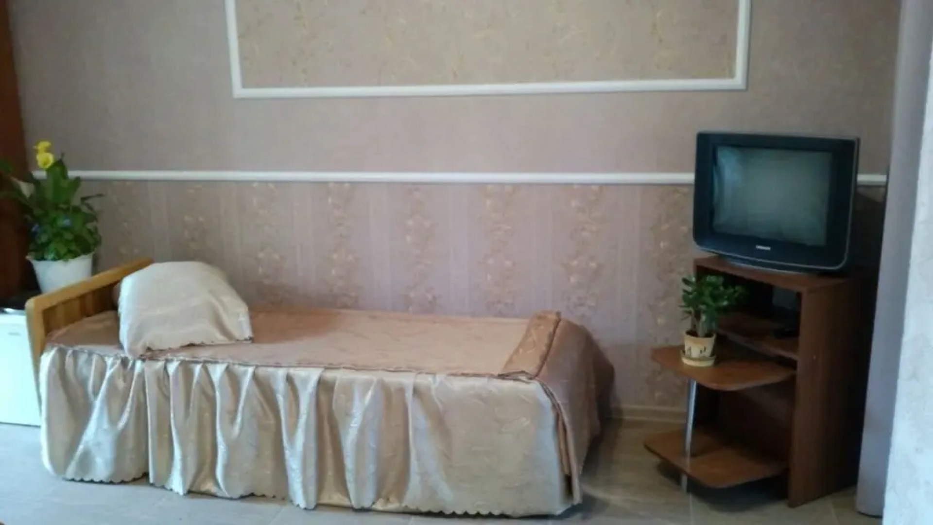 Изумрудный