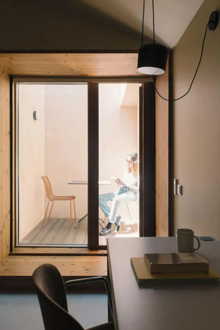 M.Ou.Co Hotel - Stay, Listen & Play