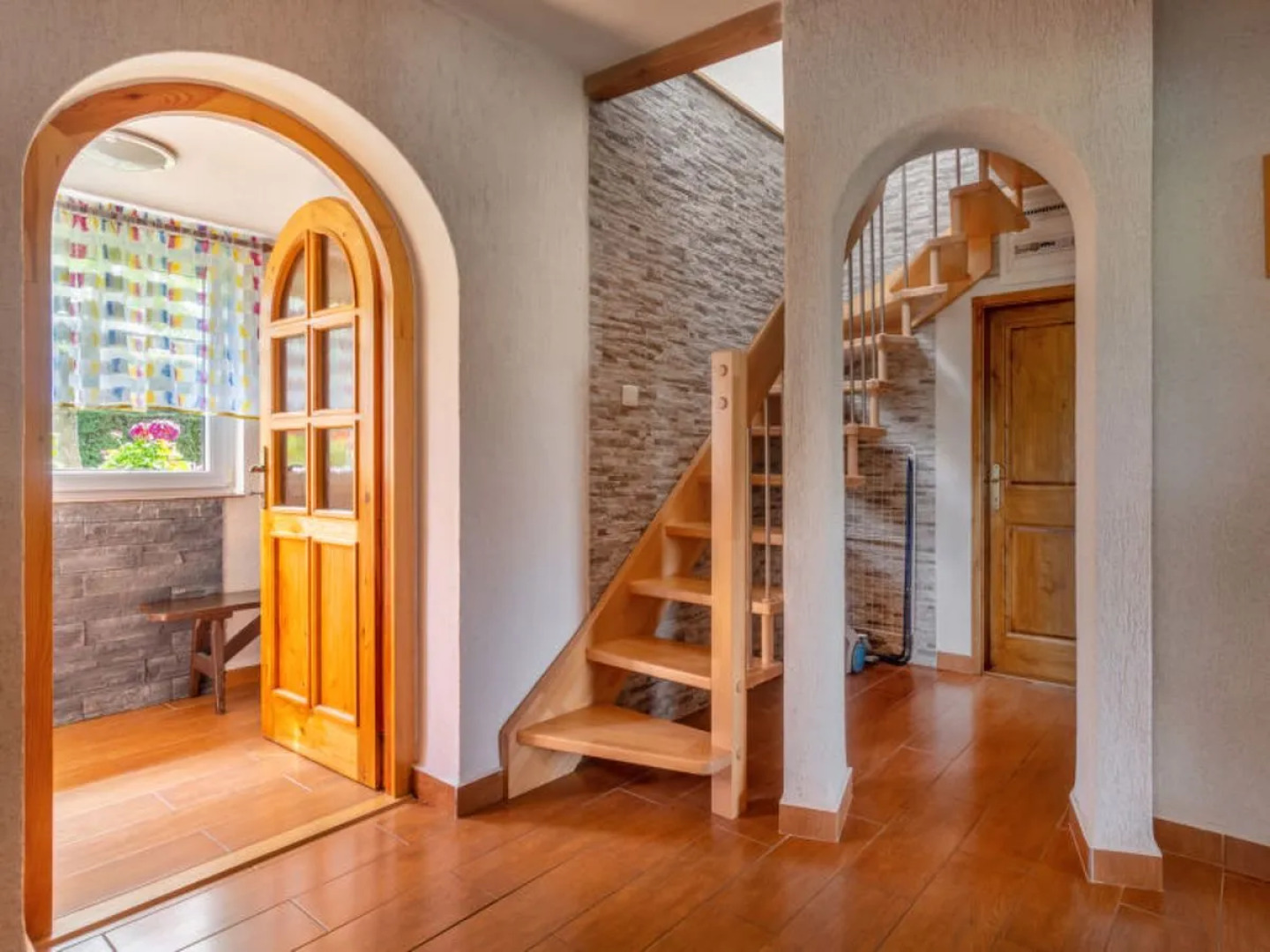 Haus Polivka (HUR100)