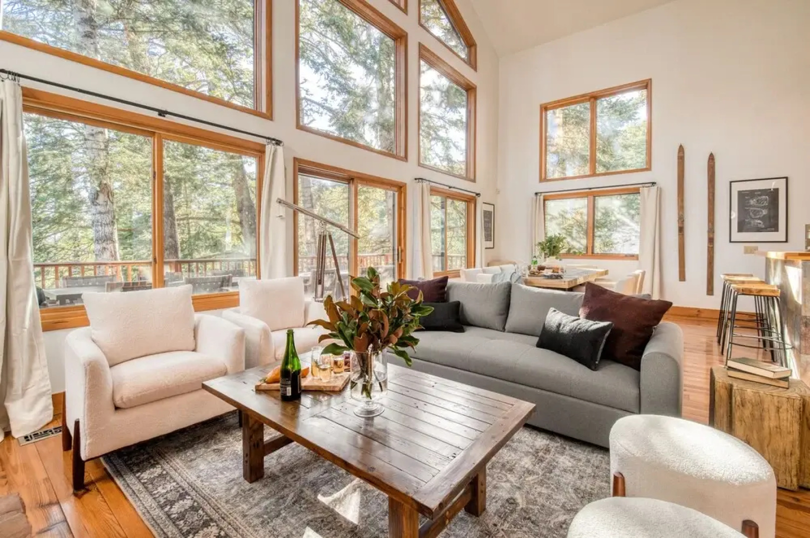 Silver Hollow by AvantStay Gorgeous Secluded Park City Home w Hot Tub and Pine Tree Views