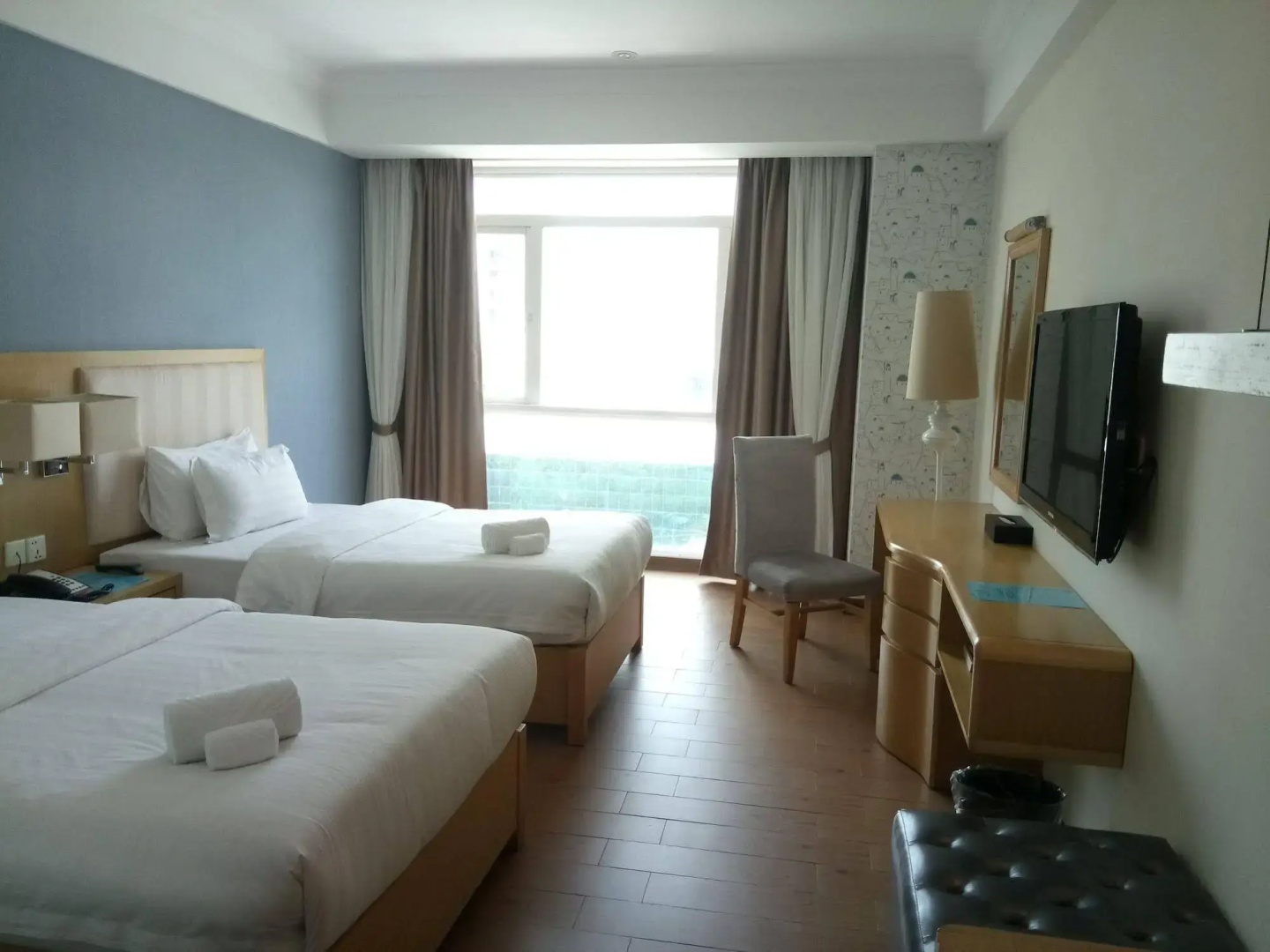 Discovery Hotel