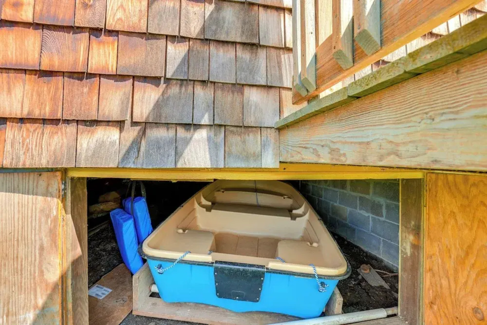 Canandaigua Lakefront Gem w/ Dock & Boat Slip