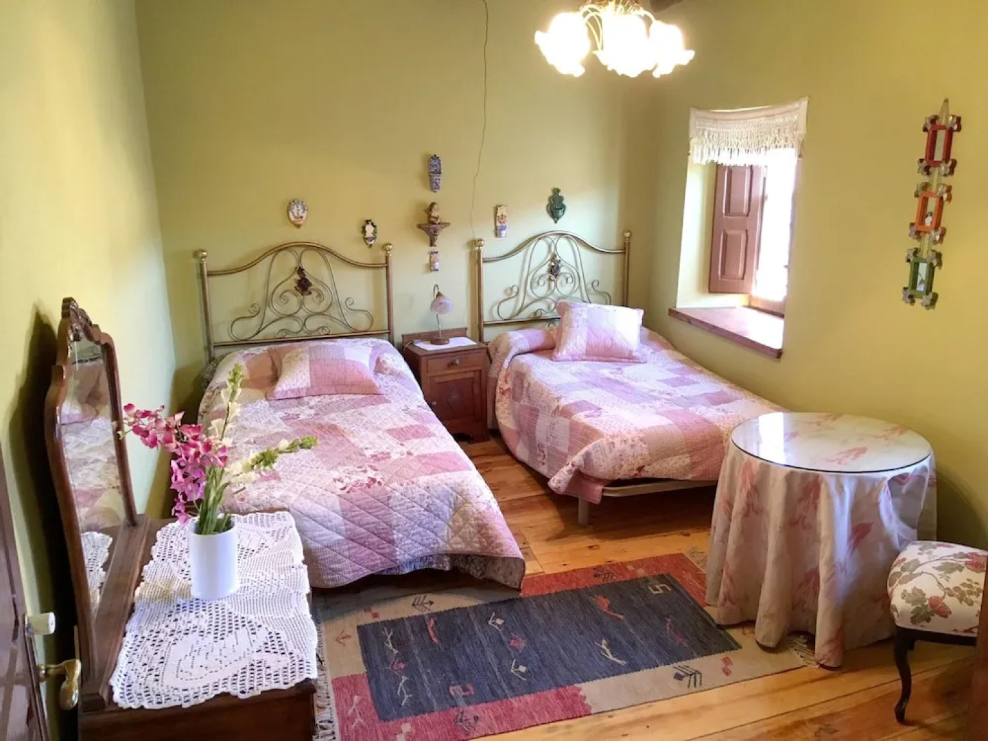 House With 4 Bedrooms in Veguellina de Órbigo, With Furnished Terrace