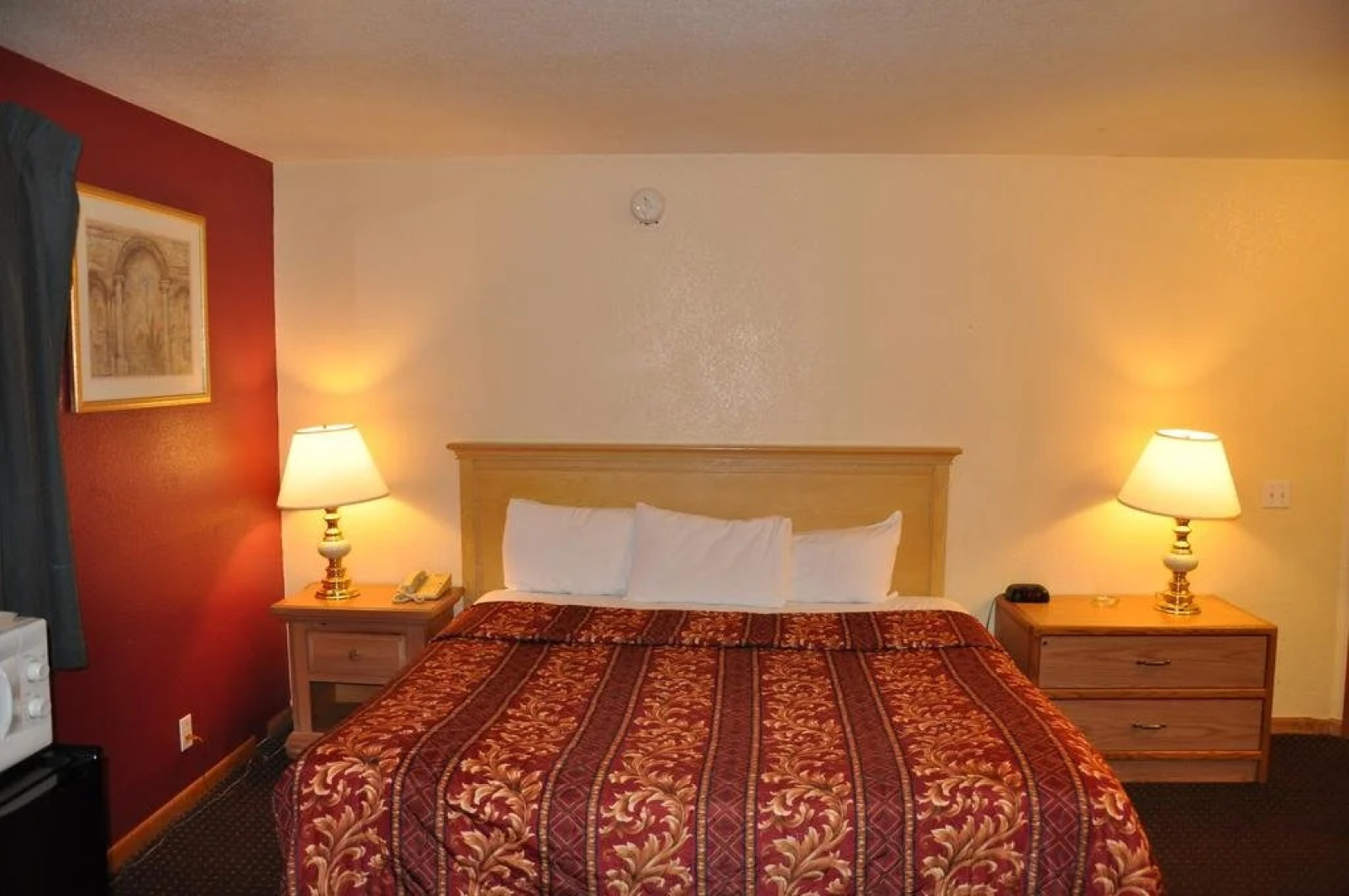 Holiday Inn Express & Suites Bloomington W Mall