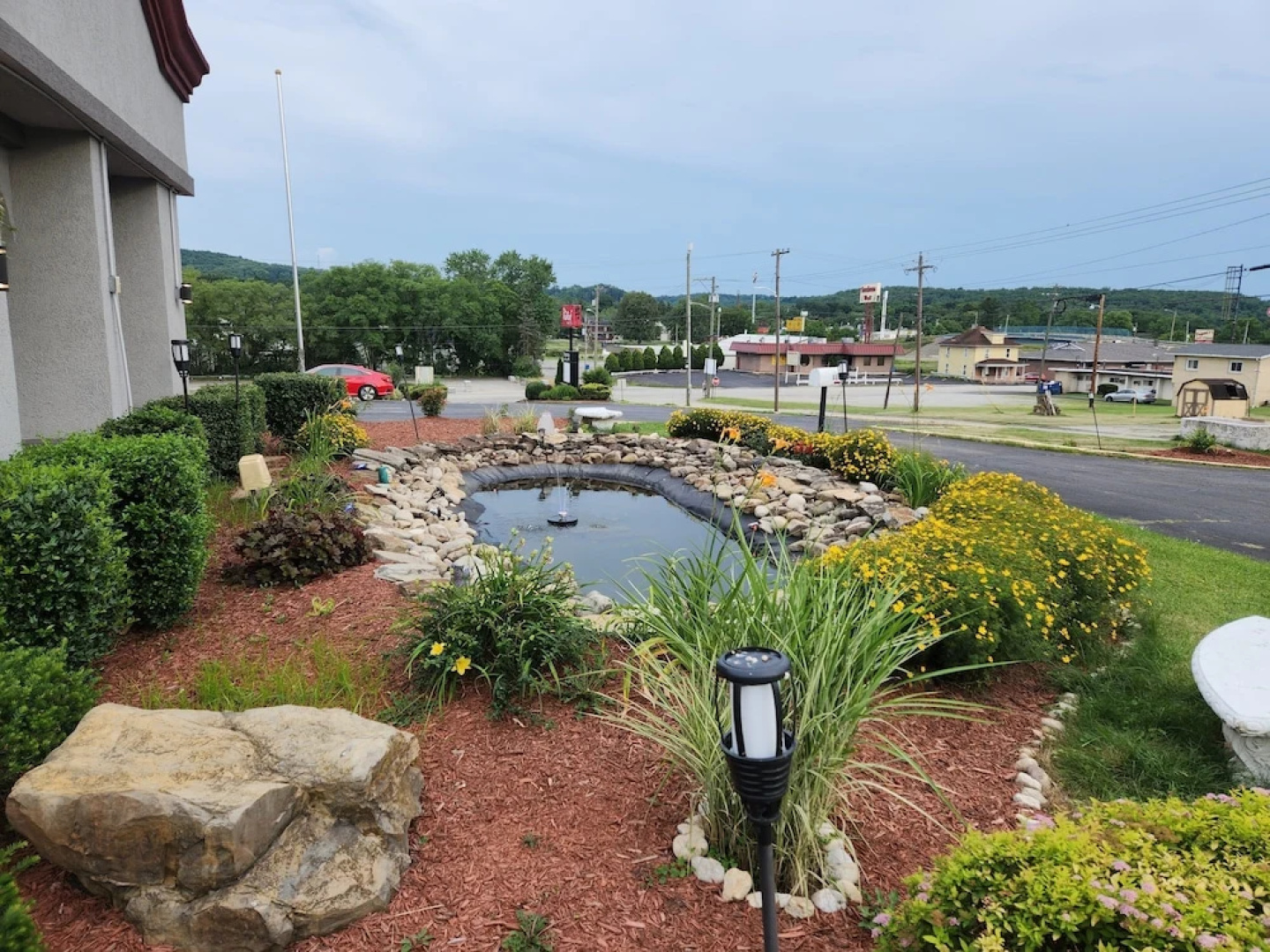 Red Roof Inn & Suites Vineland - Buena