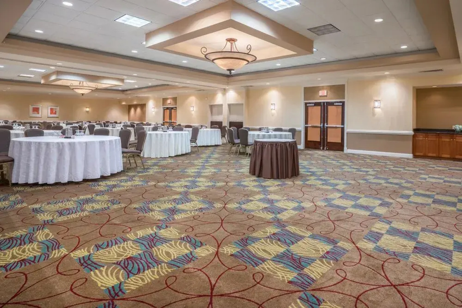 Crowne Plaza Philadelphia Bucks County