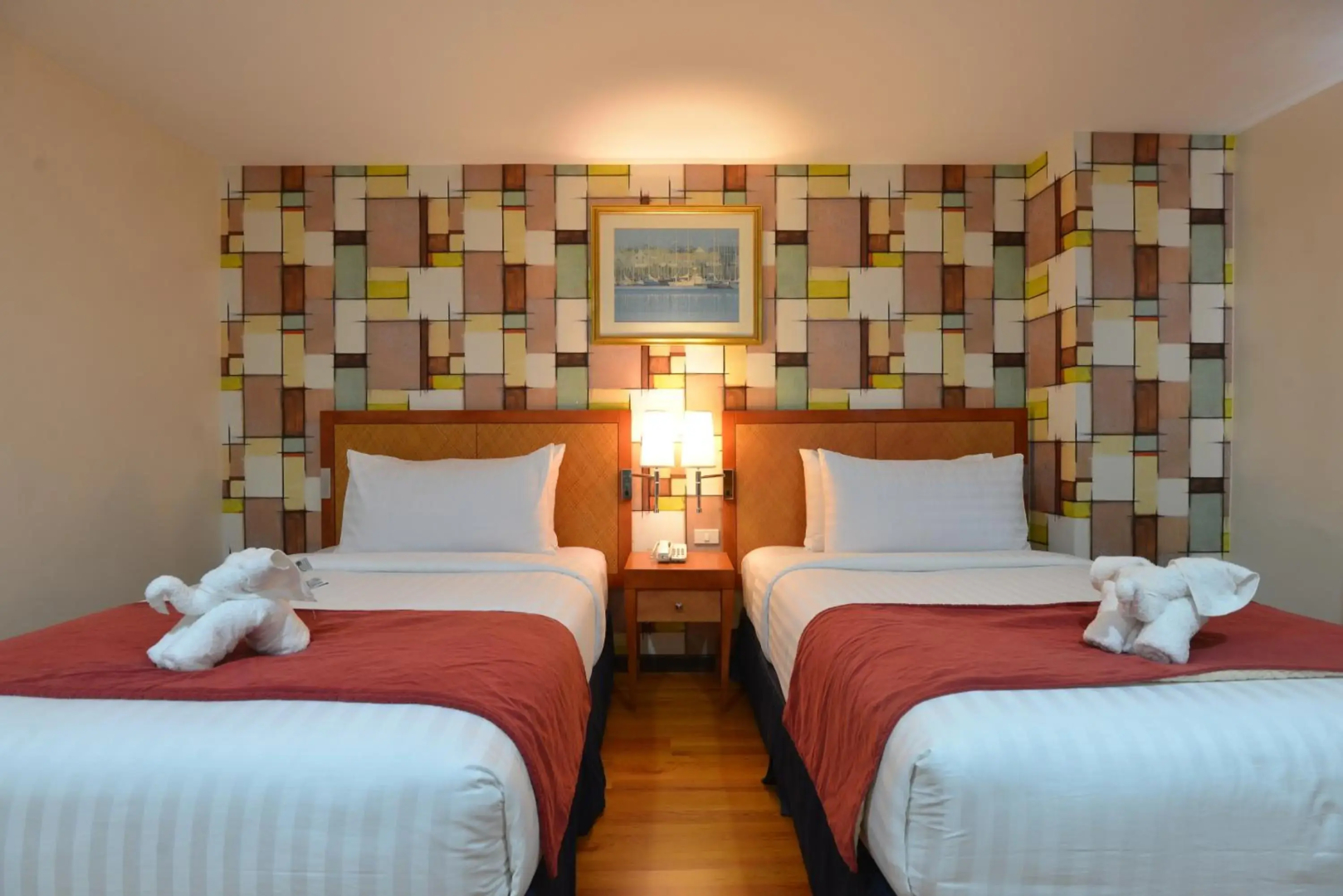 Royal Suites Condotel