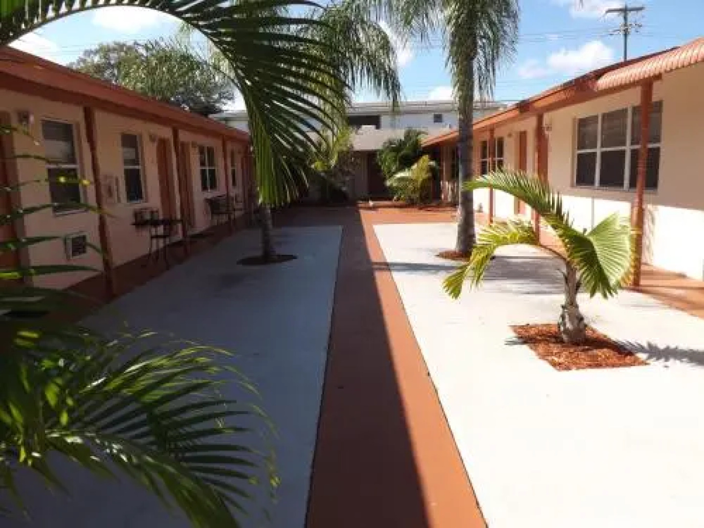 Eamon James Apartments