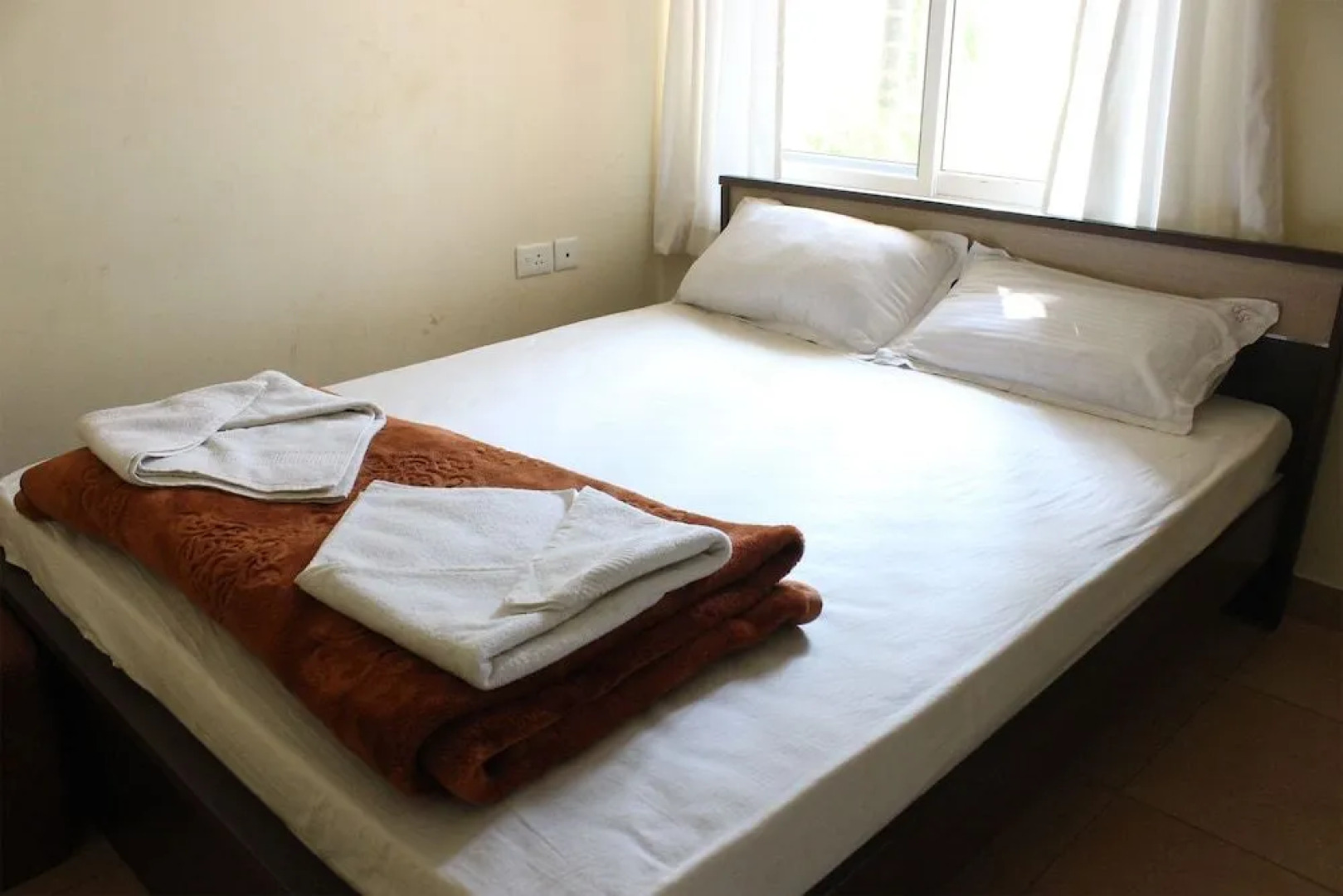 OYO Home 9166 Studio with Pool near Baga