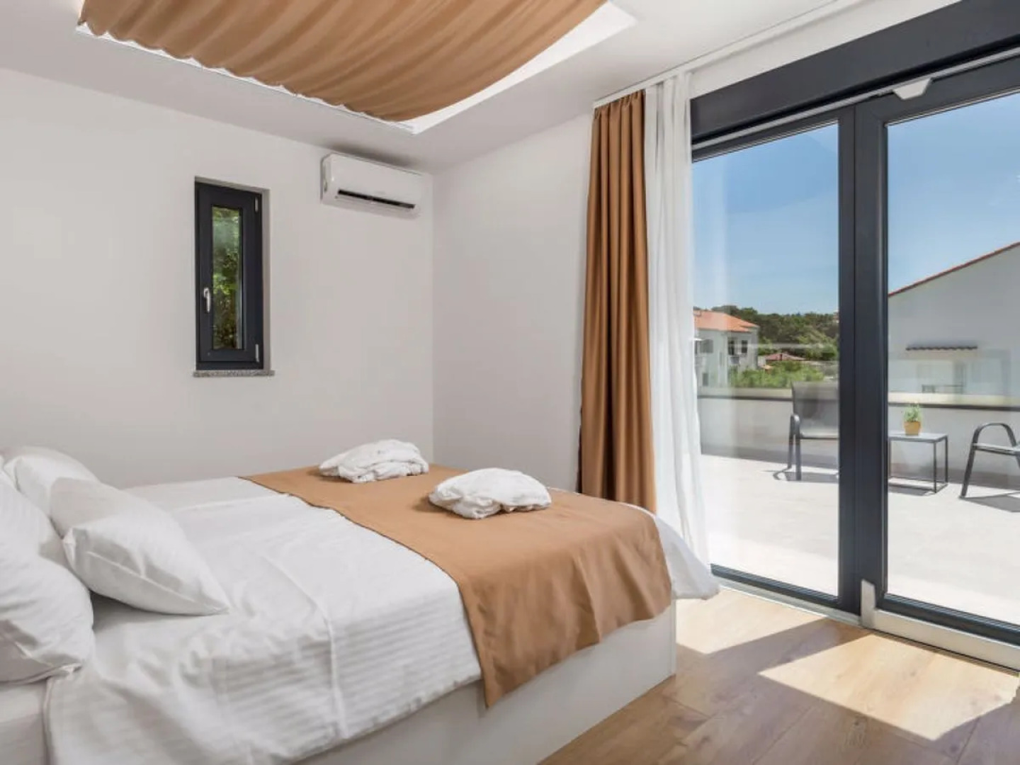 Villa Pinnidae Faulensee