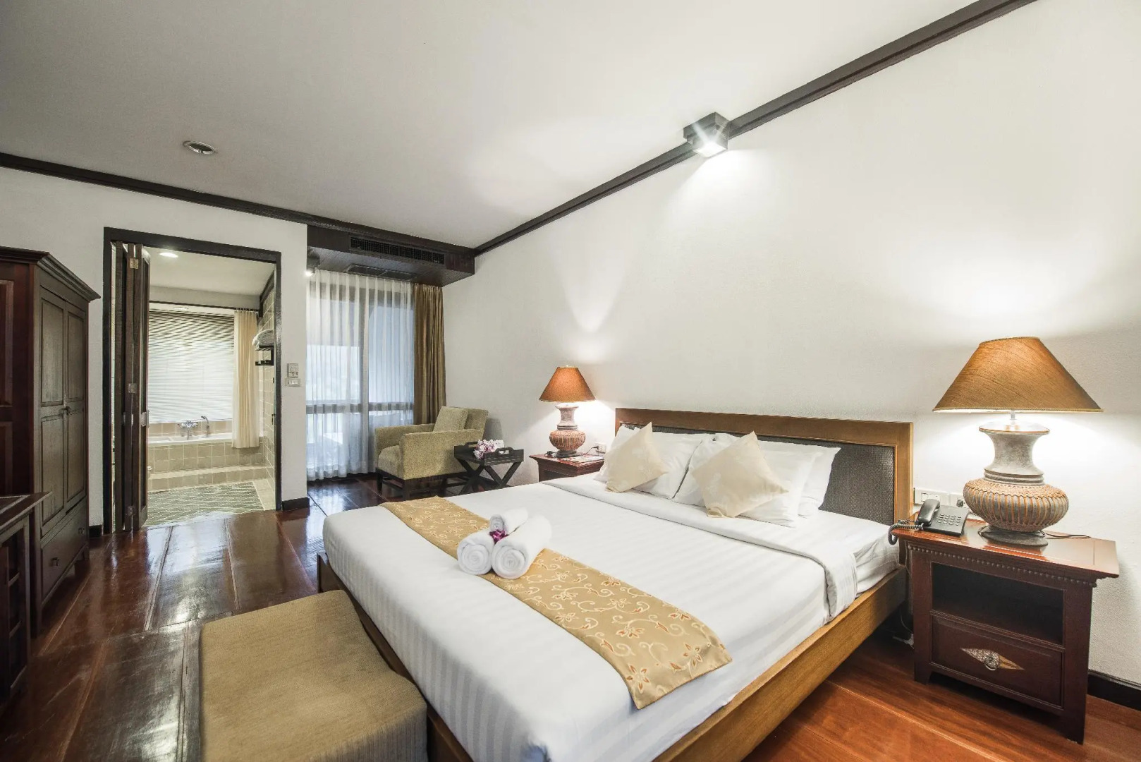 Gassan Khuntan Golf and Resort