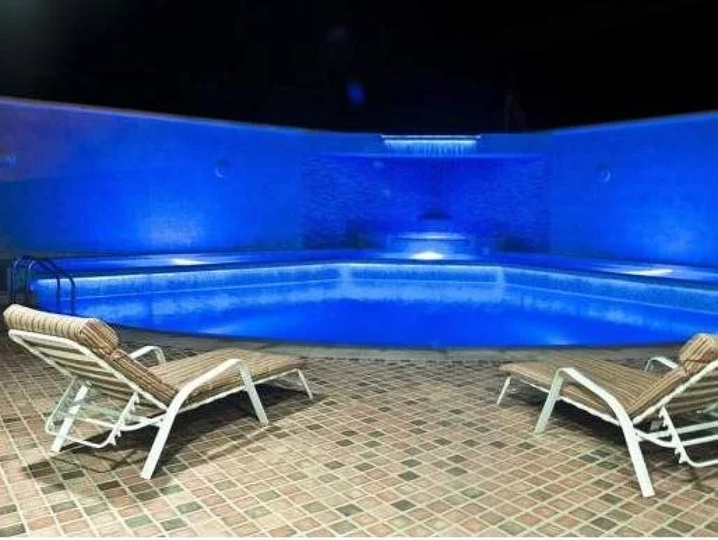Arisuan Hotel