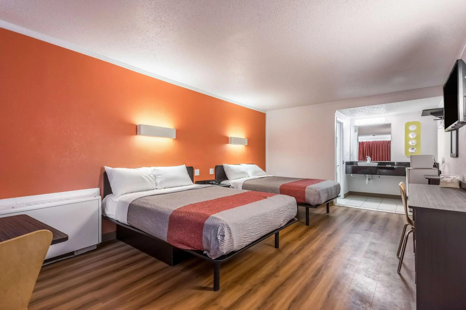 Motel 6 Schenectady, NY