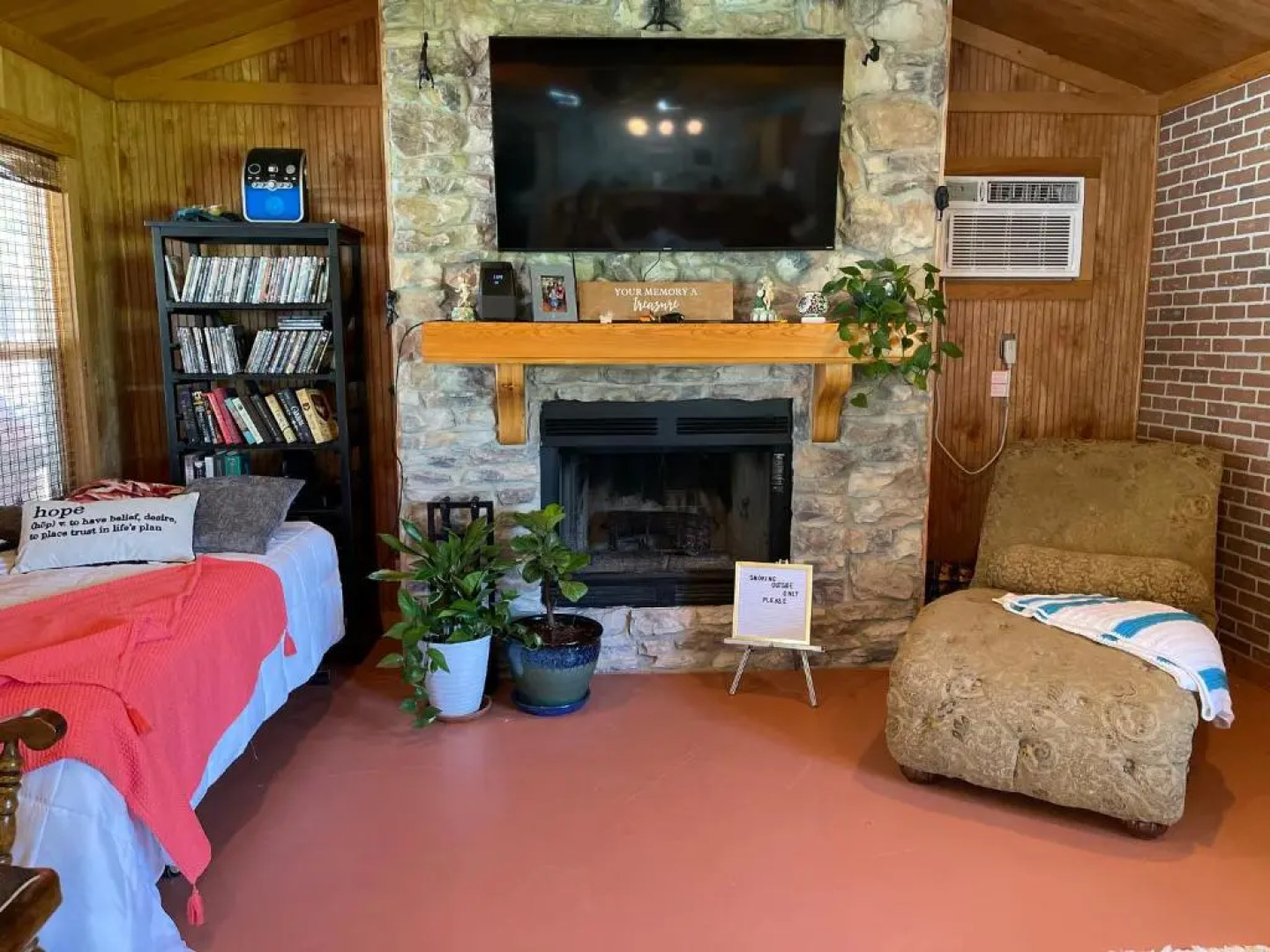 Amy’s Poolside Retreat