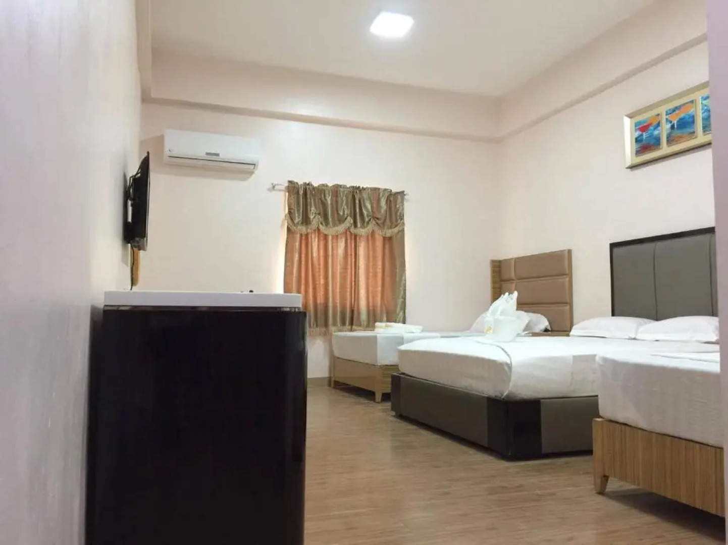 Meaco Royal Hotel - Lipa