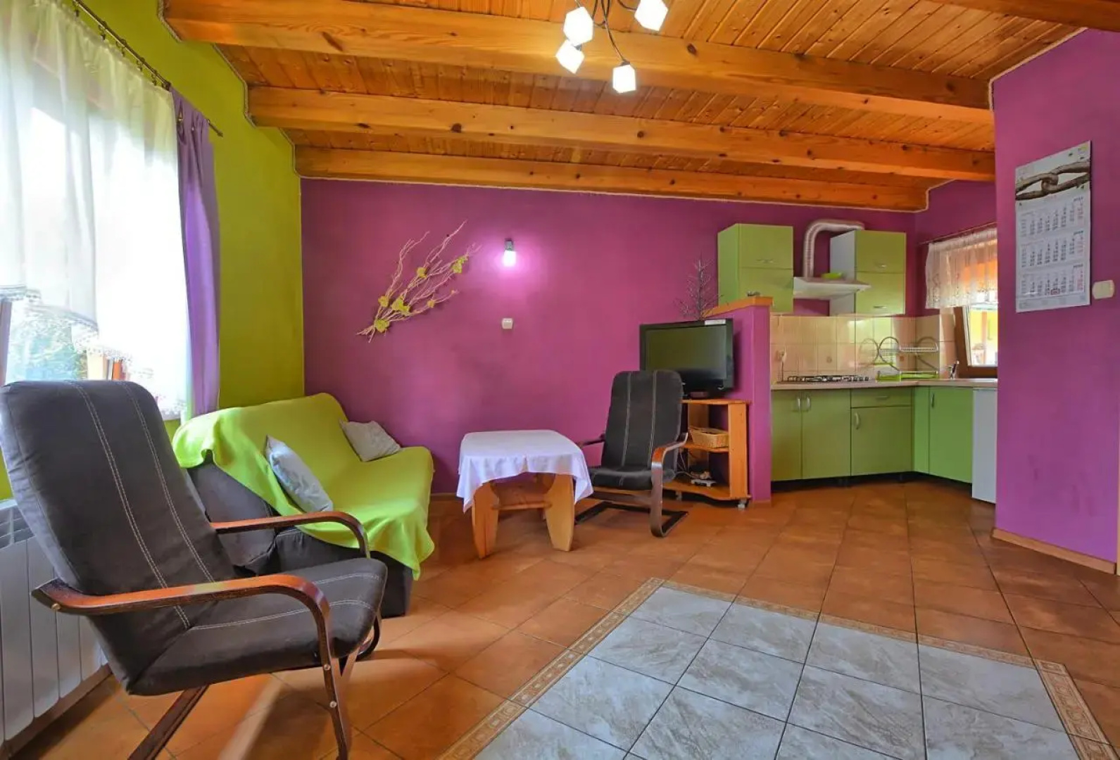 Całoroczne domki apartamentowe "Pod lipą" Izabela Konopelska