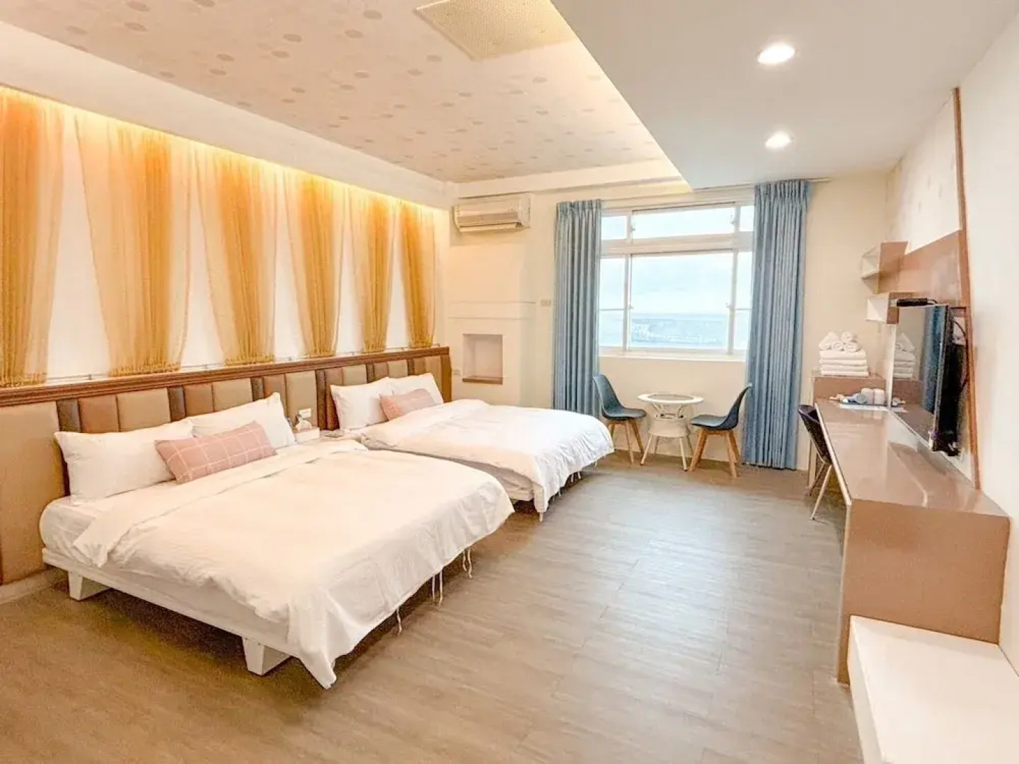 Green Island Bay Resort