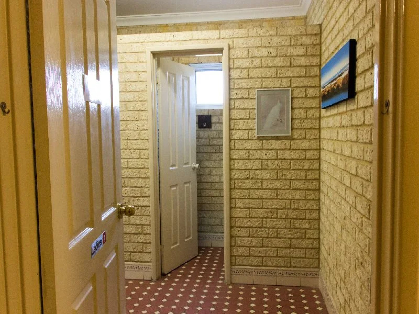 Baywatch Manor Augusta