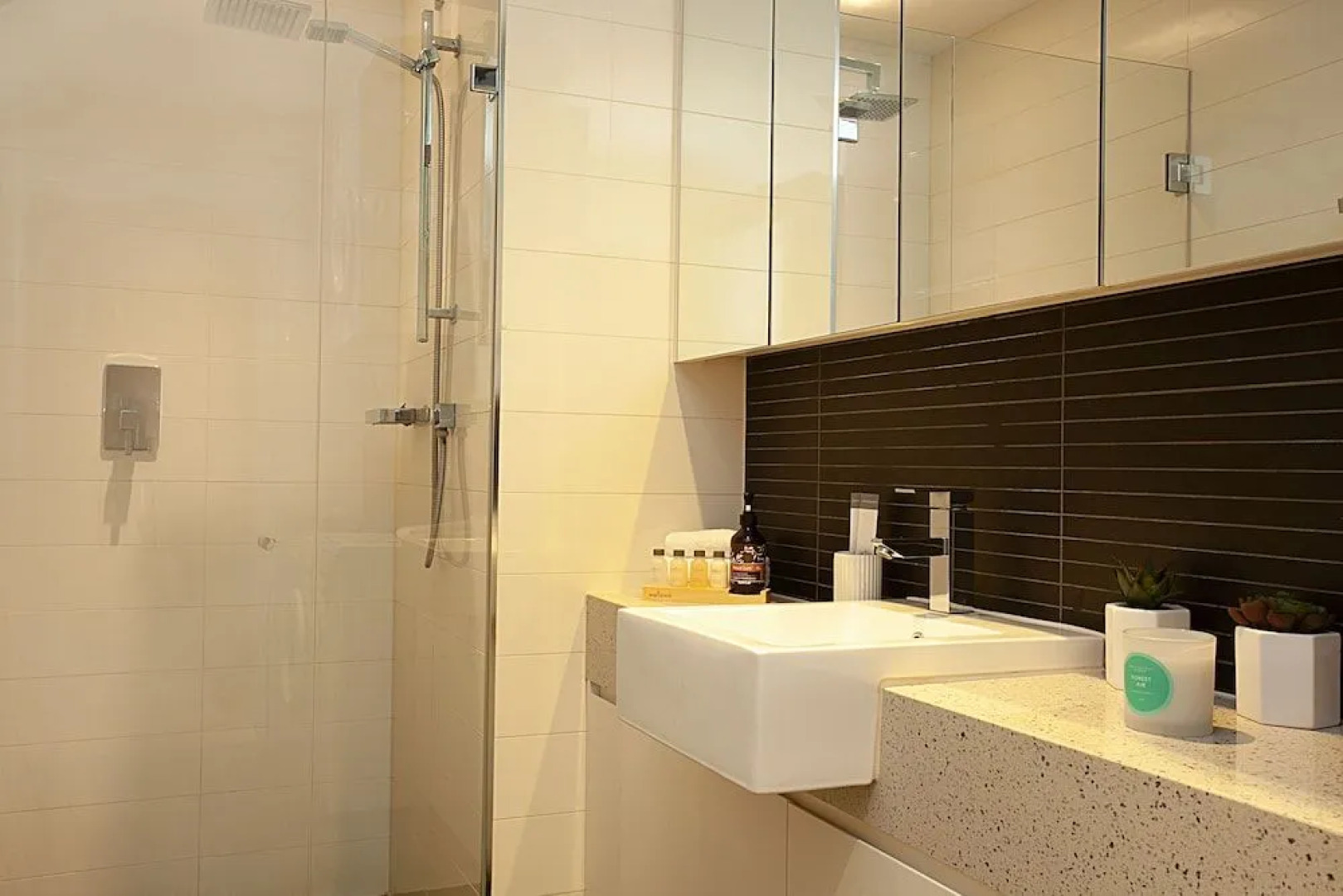 Urban Rest - Riley St