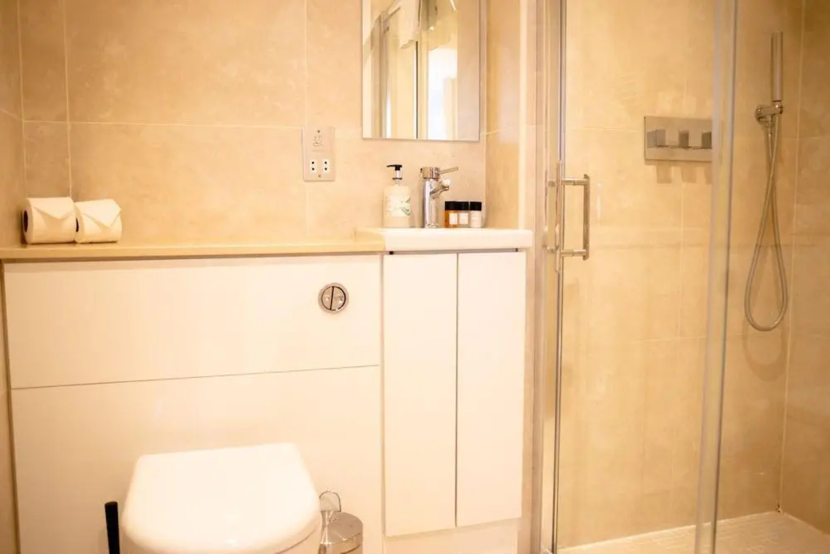 Remarkable 1-bed Apartment in Chancery Lane