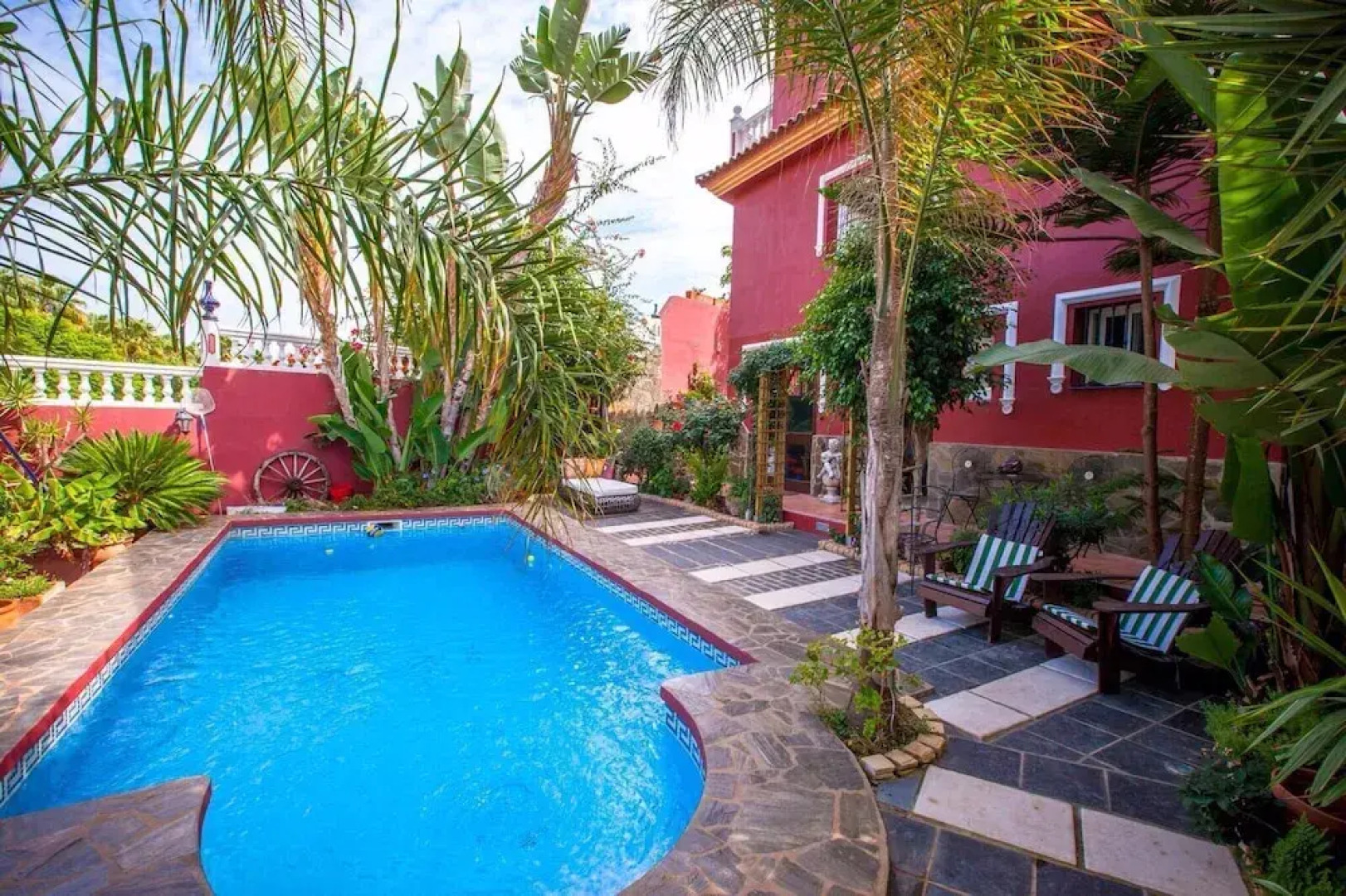 Majestic Villa by the Beach Heated Private Pool