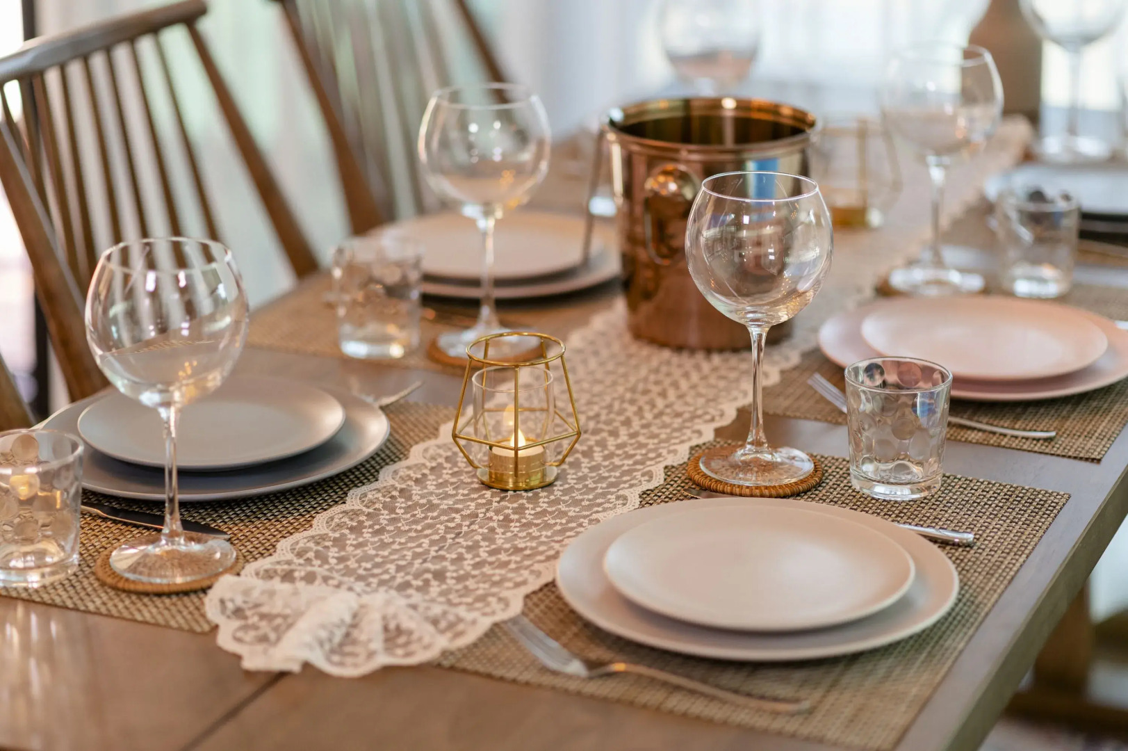 Two Romantic Birds Pool Pension