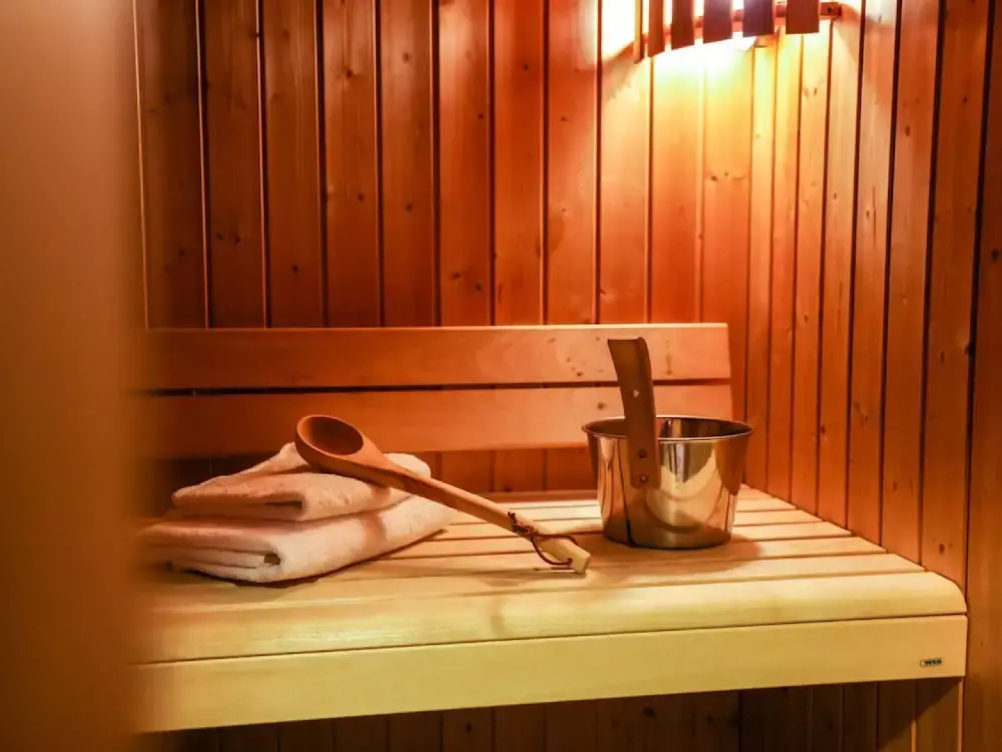 Detached House With Sauna and Whirlpool From Hoorn