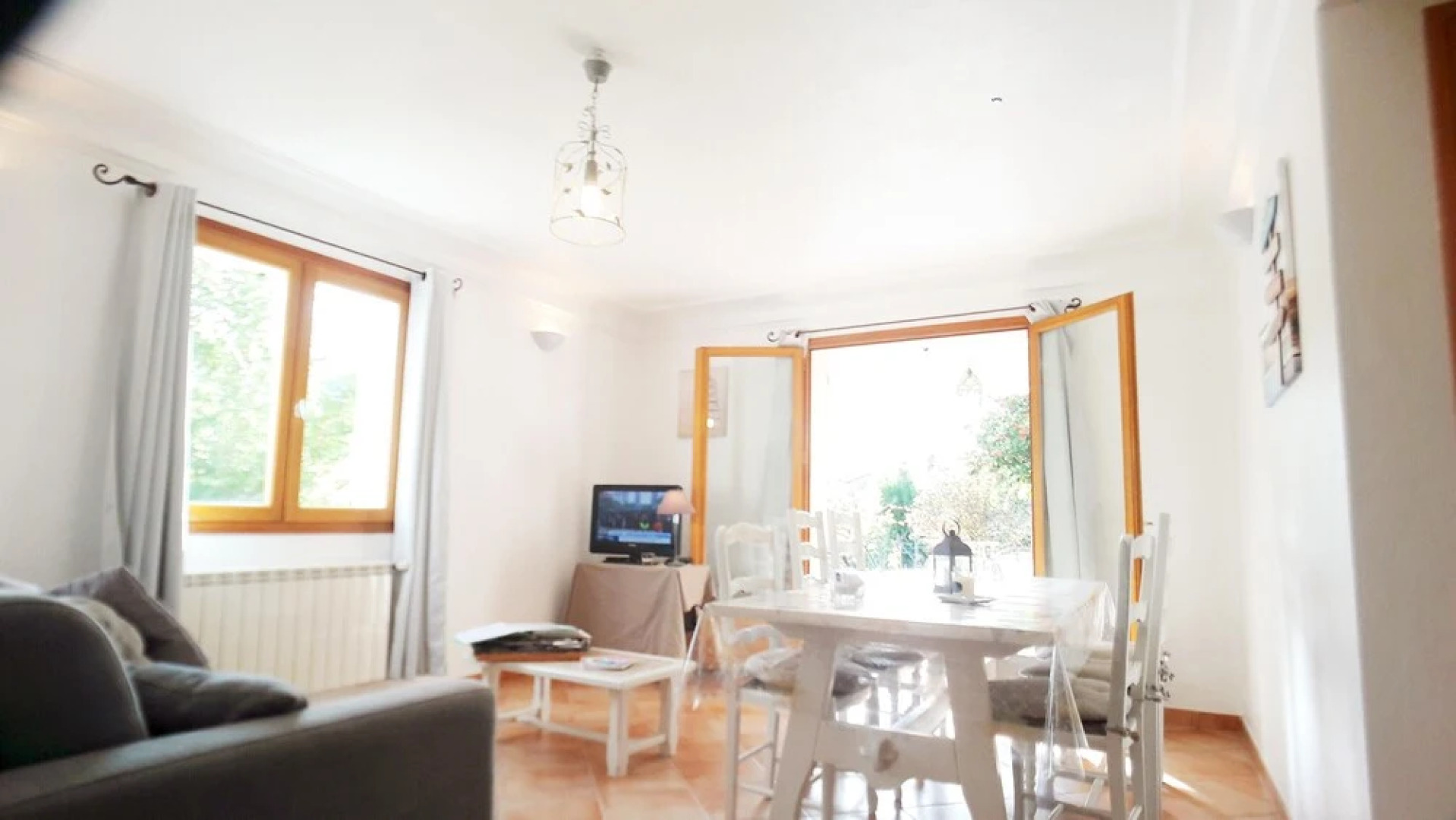 Apartment With one Bedroom in Le Bar-sur-loup, With Wonderful Mountain View, Enclosed Garden and Wifi