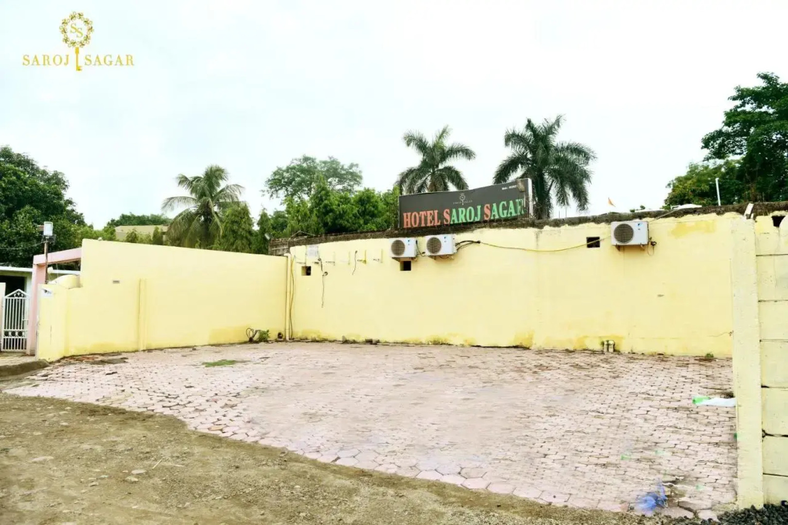 Hotel Saroj Sagar - Sagar