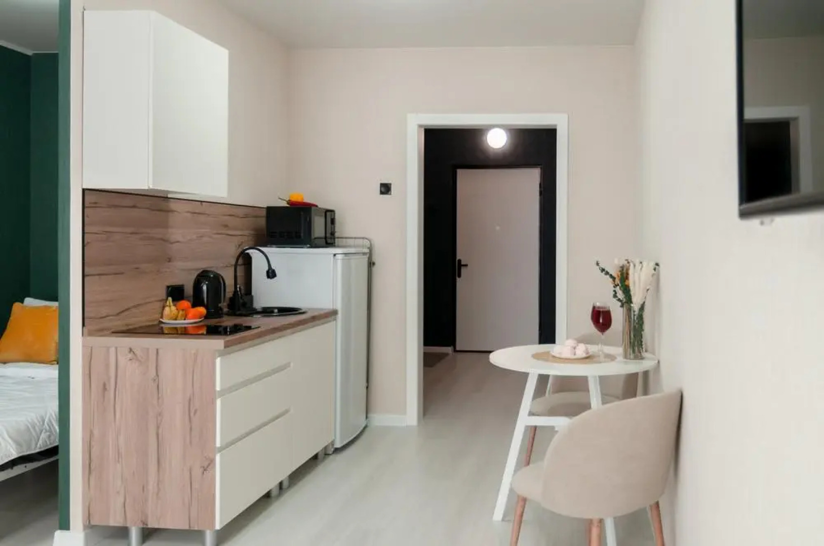 Home (Хоум) на улице Свердловская 17Б