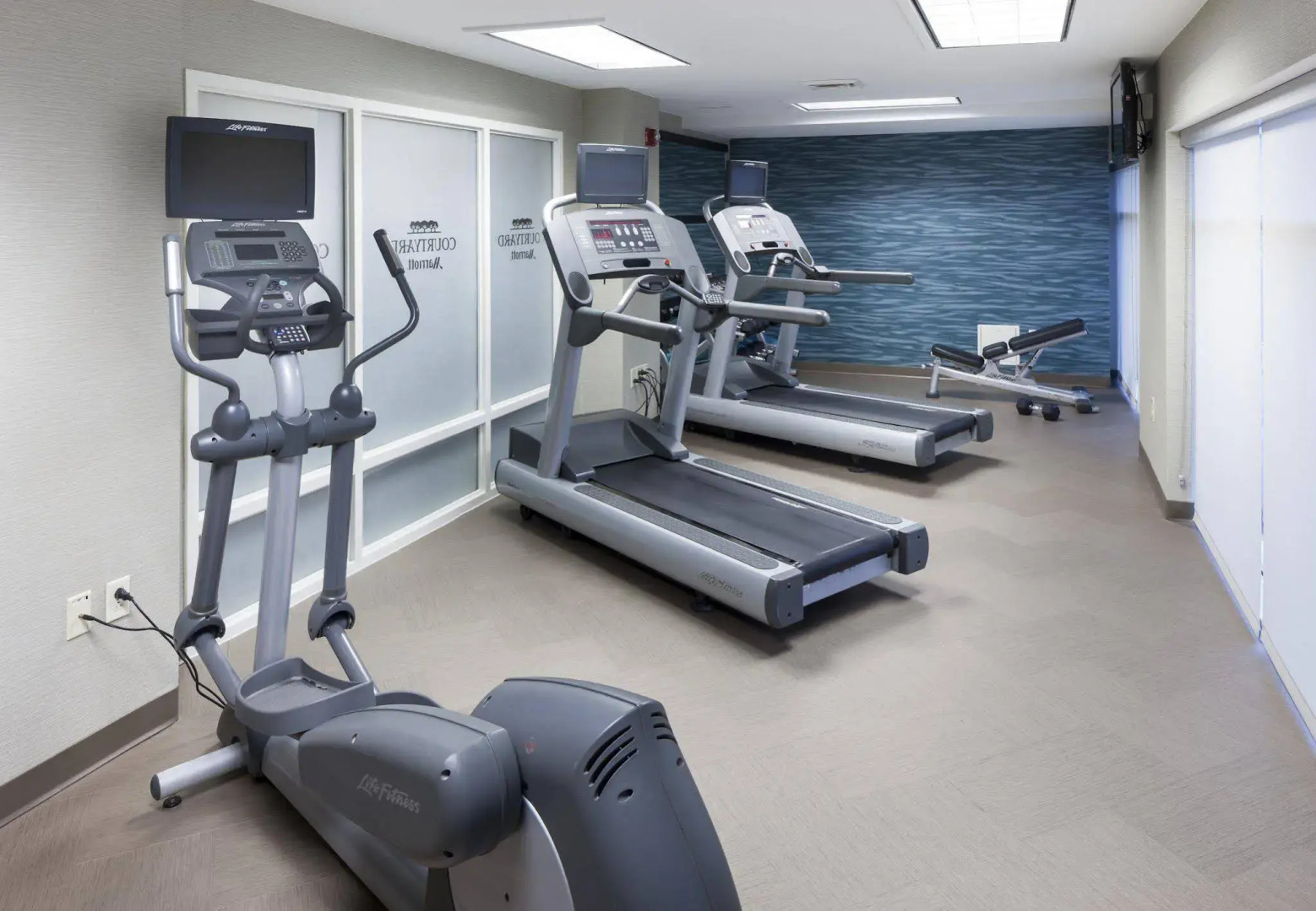 Courtyard by Marriott Virginia Beach Oceanfront/North 37th Street