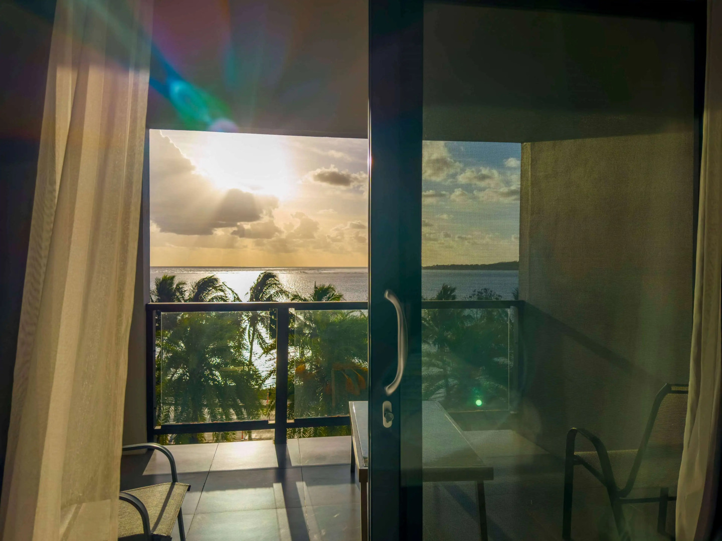 Ramada Suites By Wyndham Seafront Coral Coast